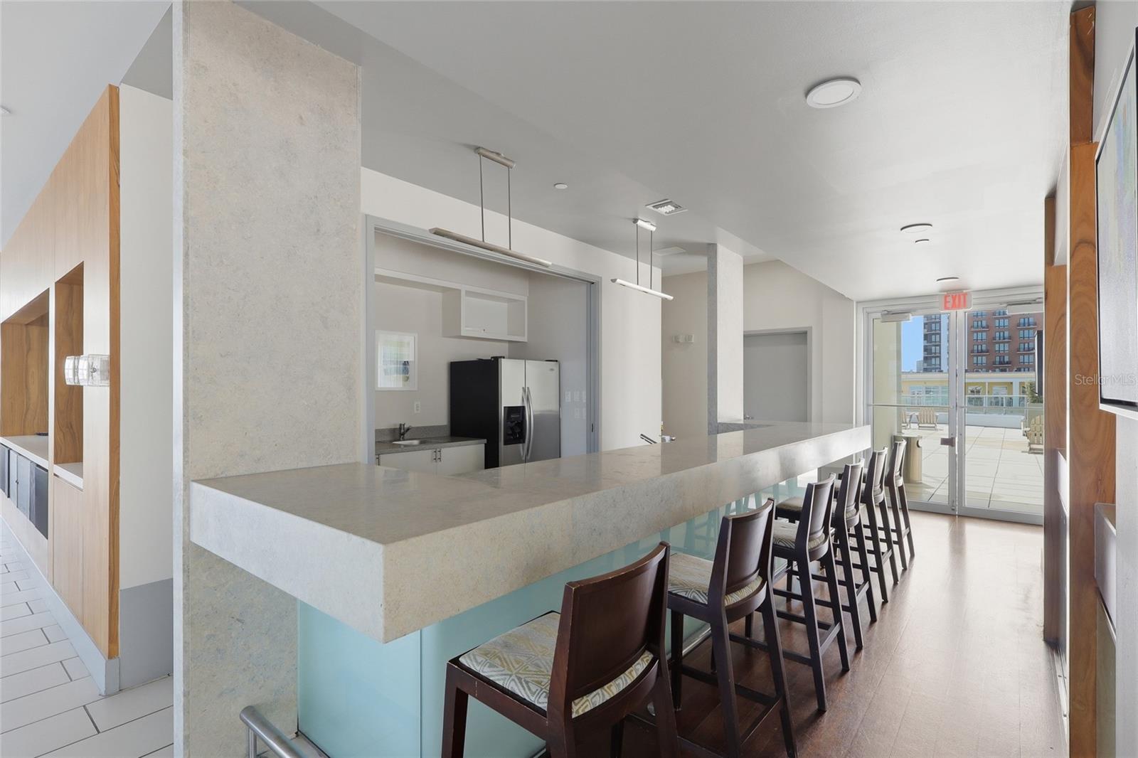 912 CHANNELSIDE DR #2311