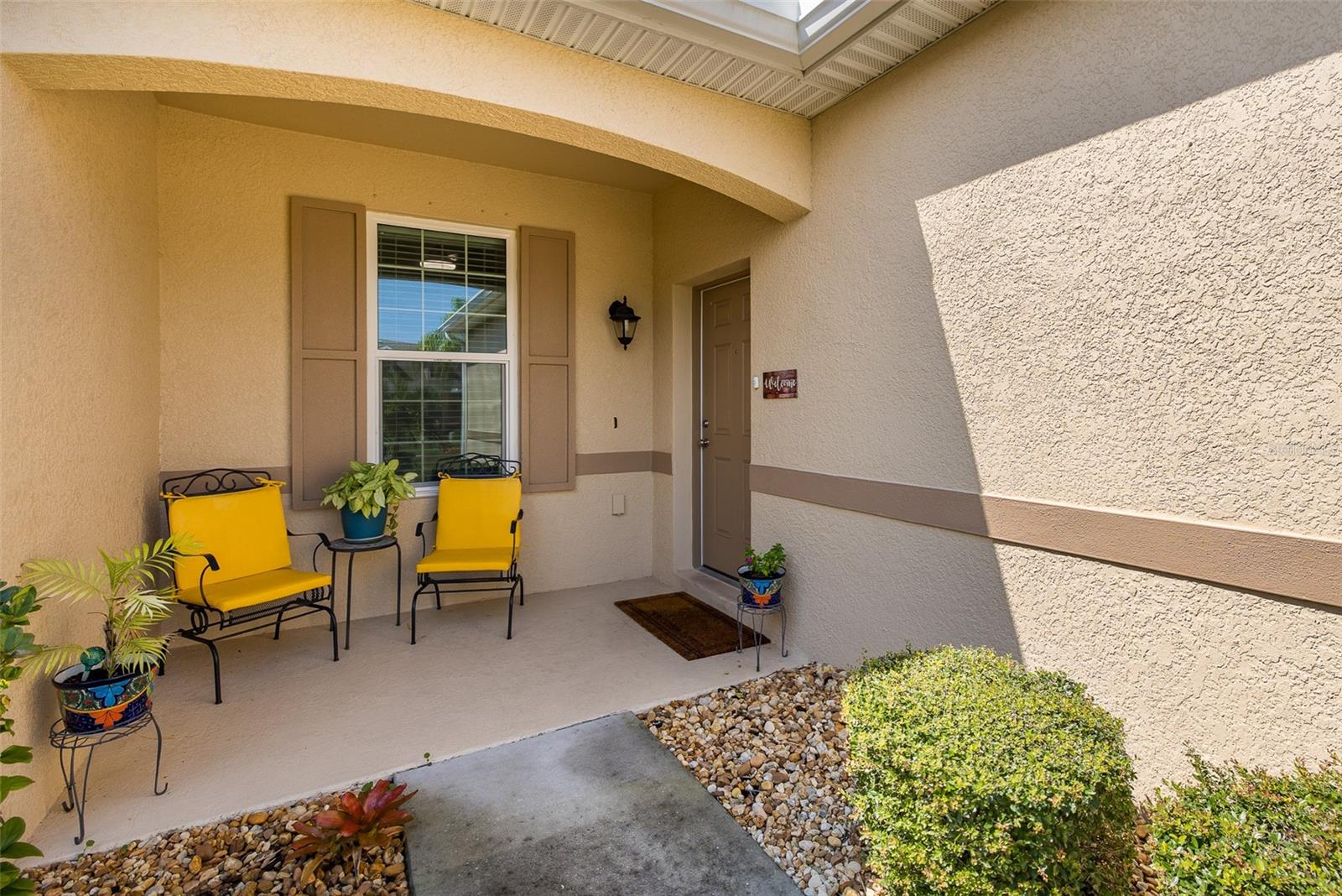 2220 PARROT FISH DR