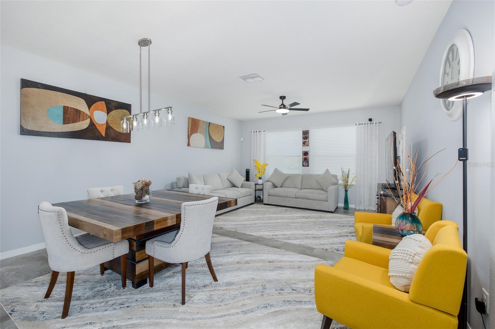 2220 PARROT FISH DR