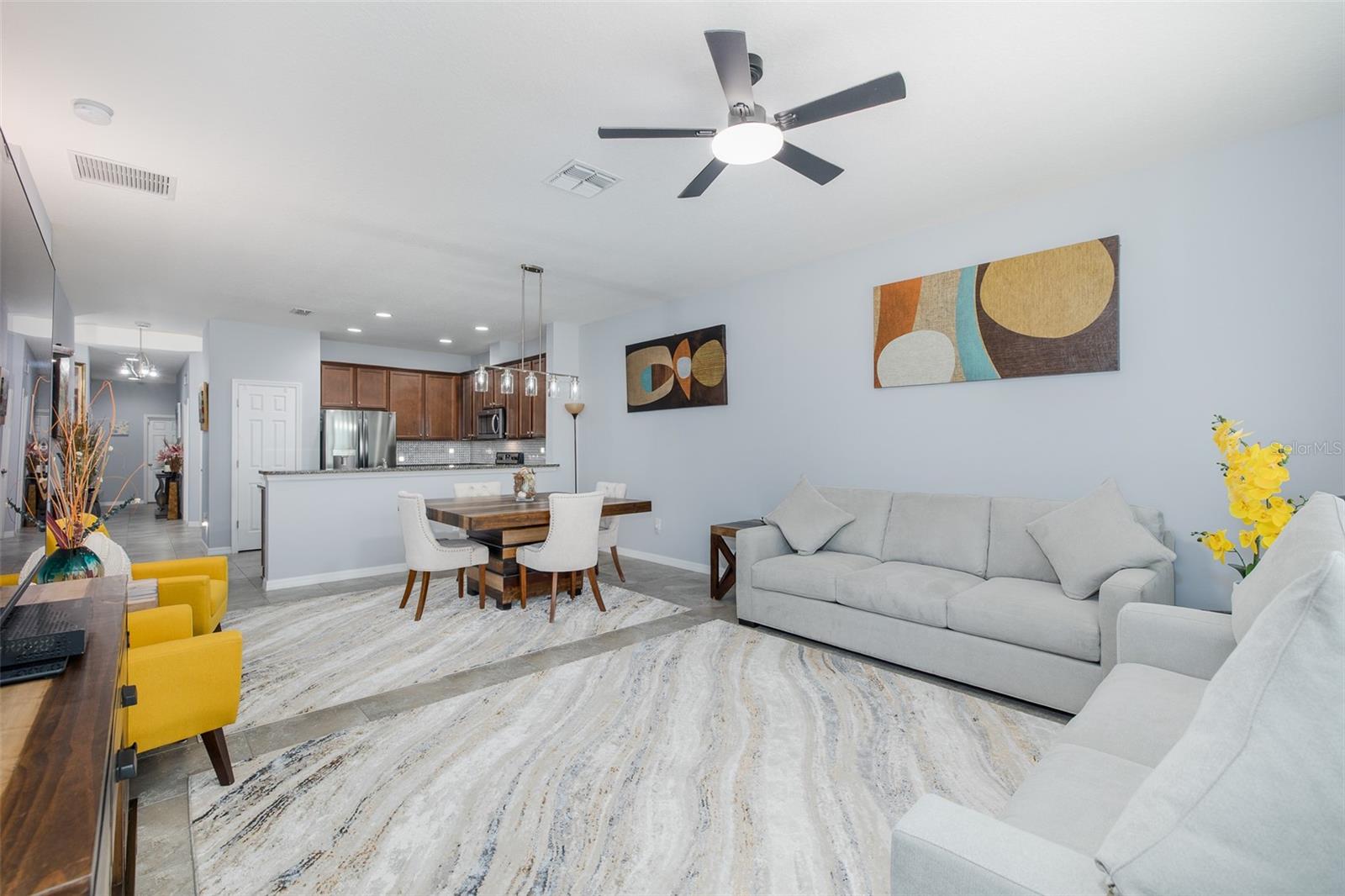 2220 PARROT FISH DR