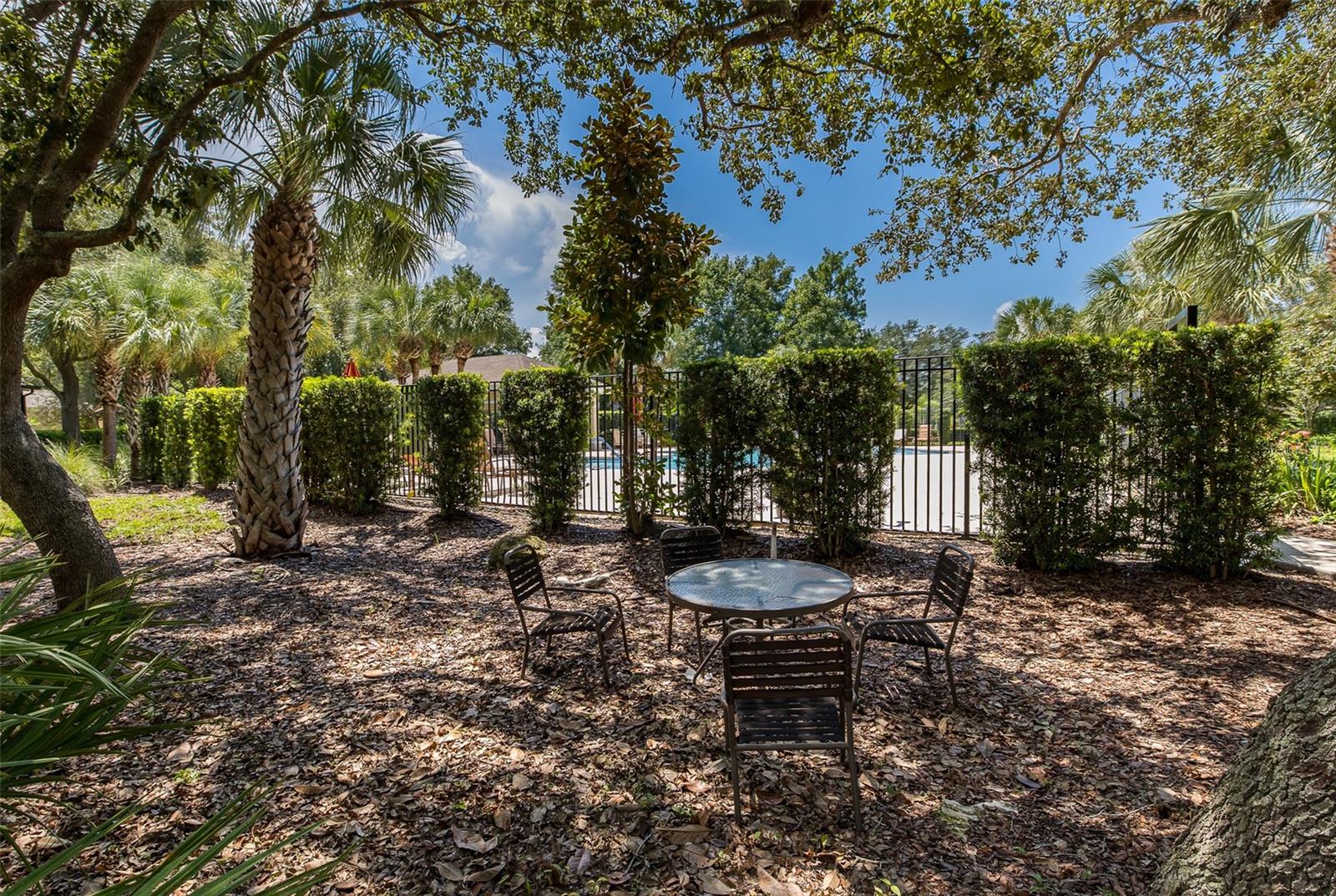 2220 PARROT FISH DR