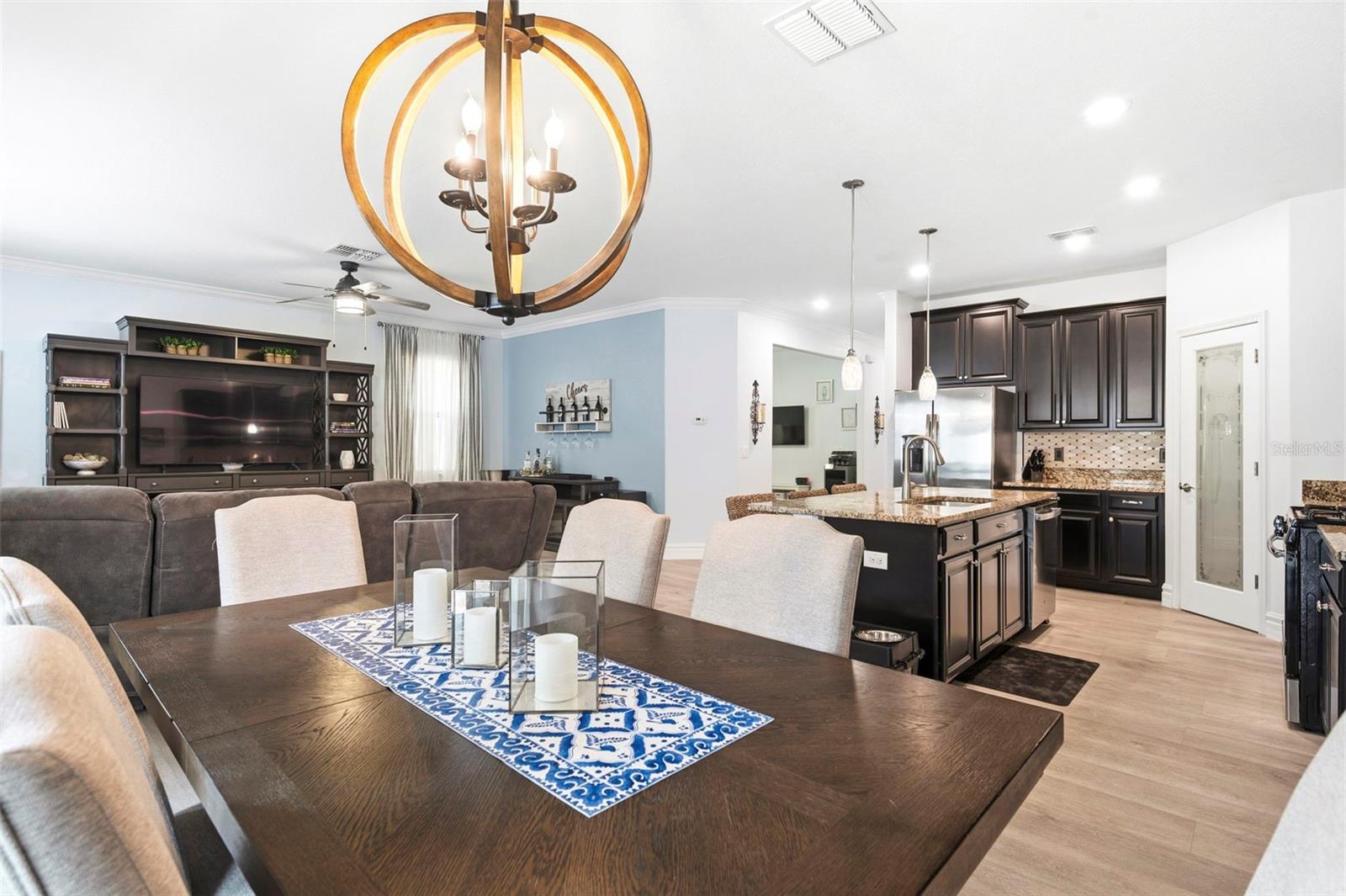 917 TERRA VISTA ST
