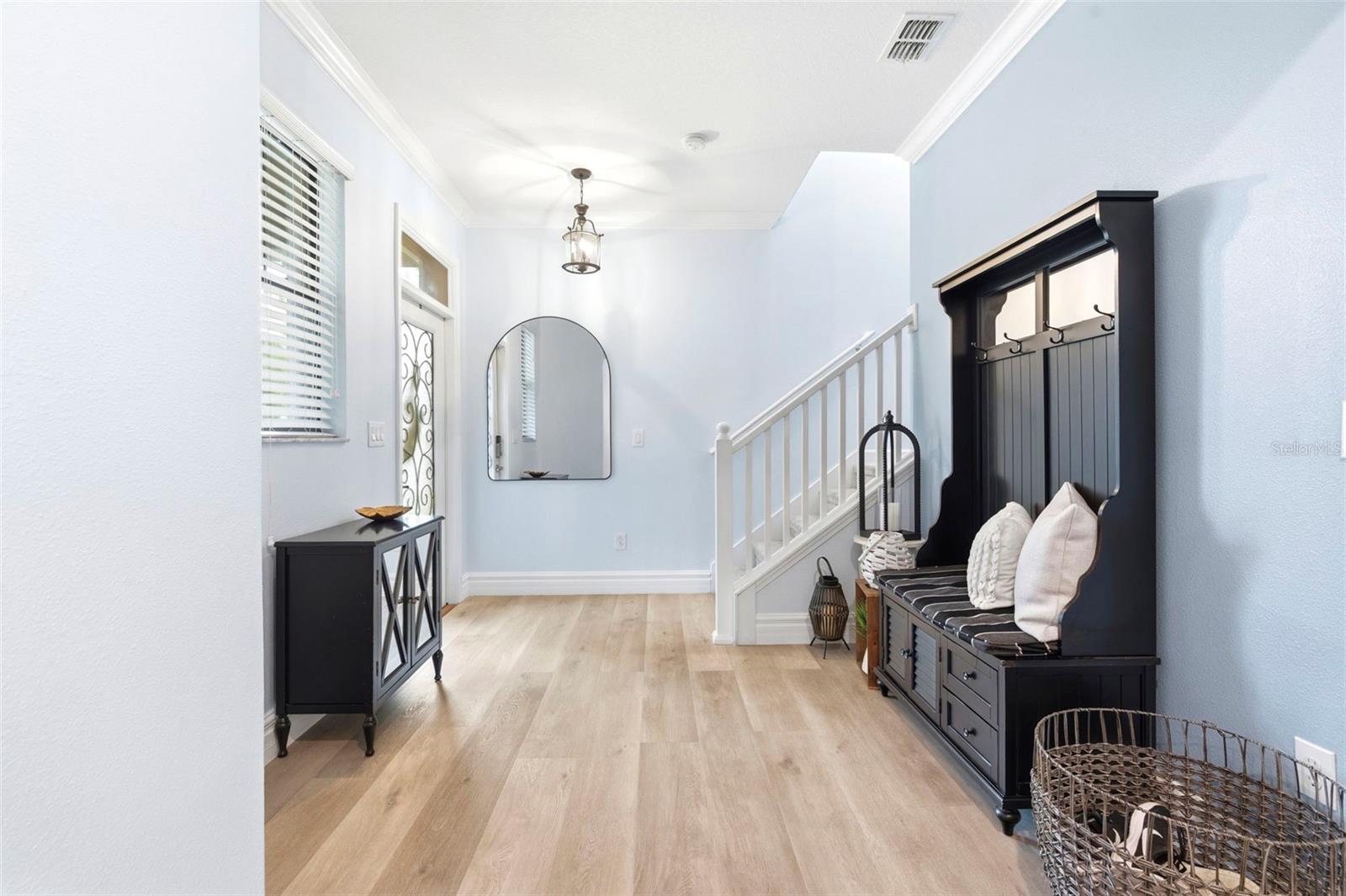 917 TERRA VISTA ST