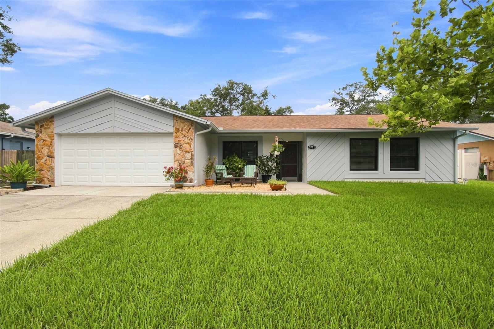 3721 Sand Pebble Dr, Valrico