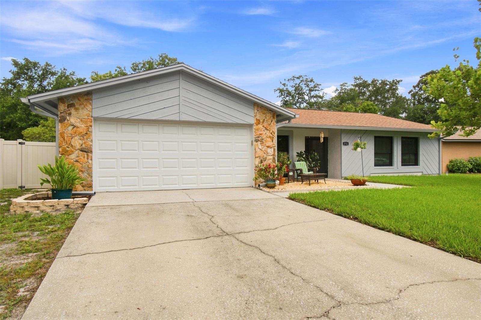3721 SAND PEBBLE DR