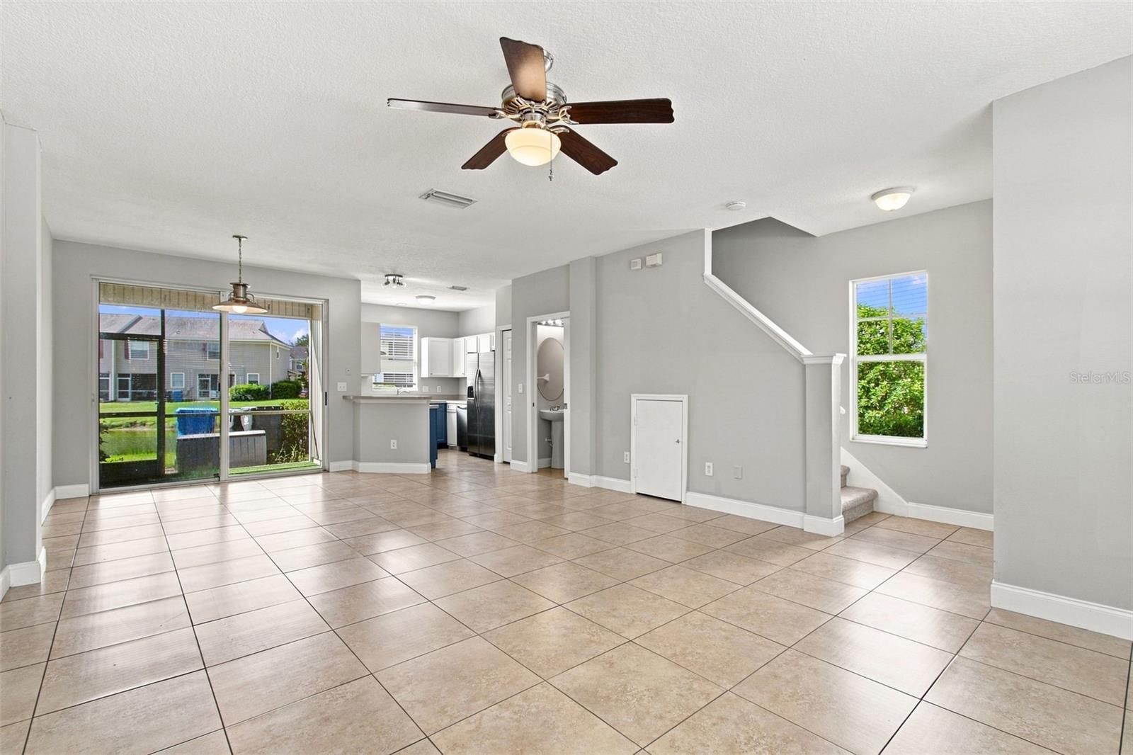 12225 COUNTRY WHITE CIR