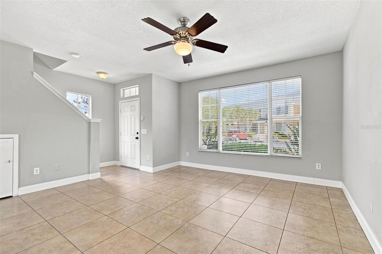 12225 COUNTRY WHITE CIR