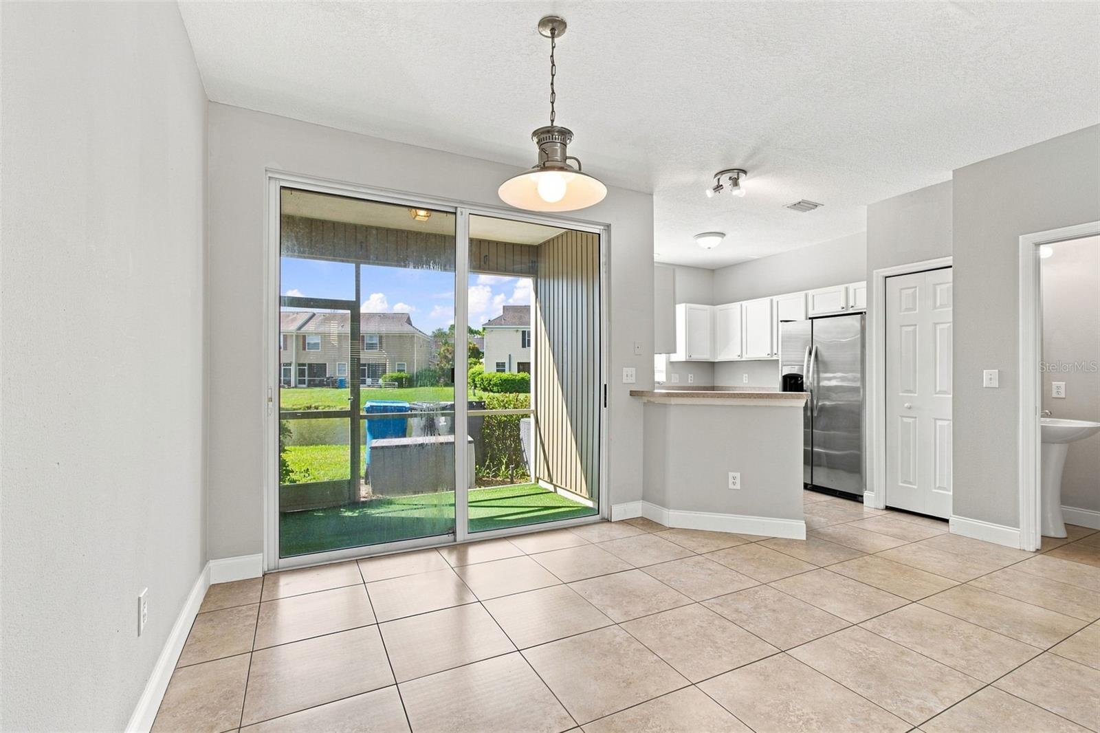 12225 COUNTRY WHITE CIR