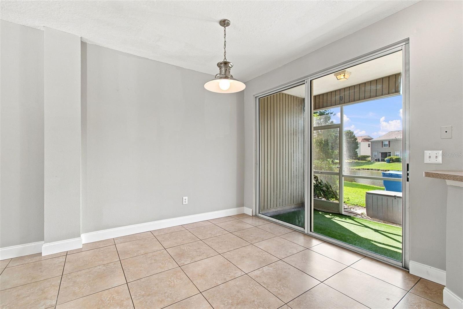 12225 COUNTRY WHITE CIR