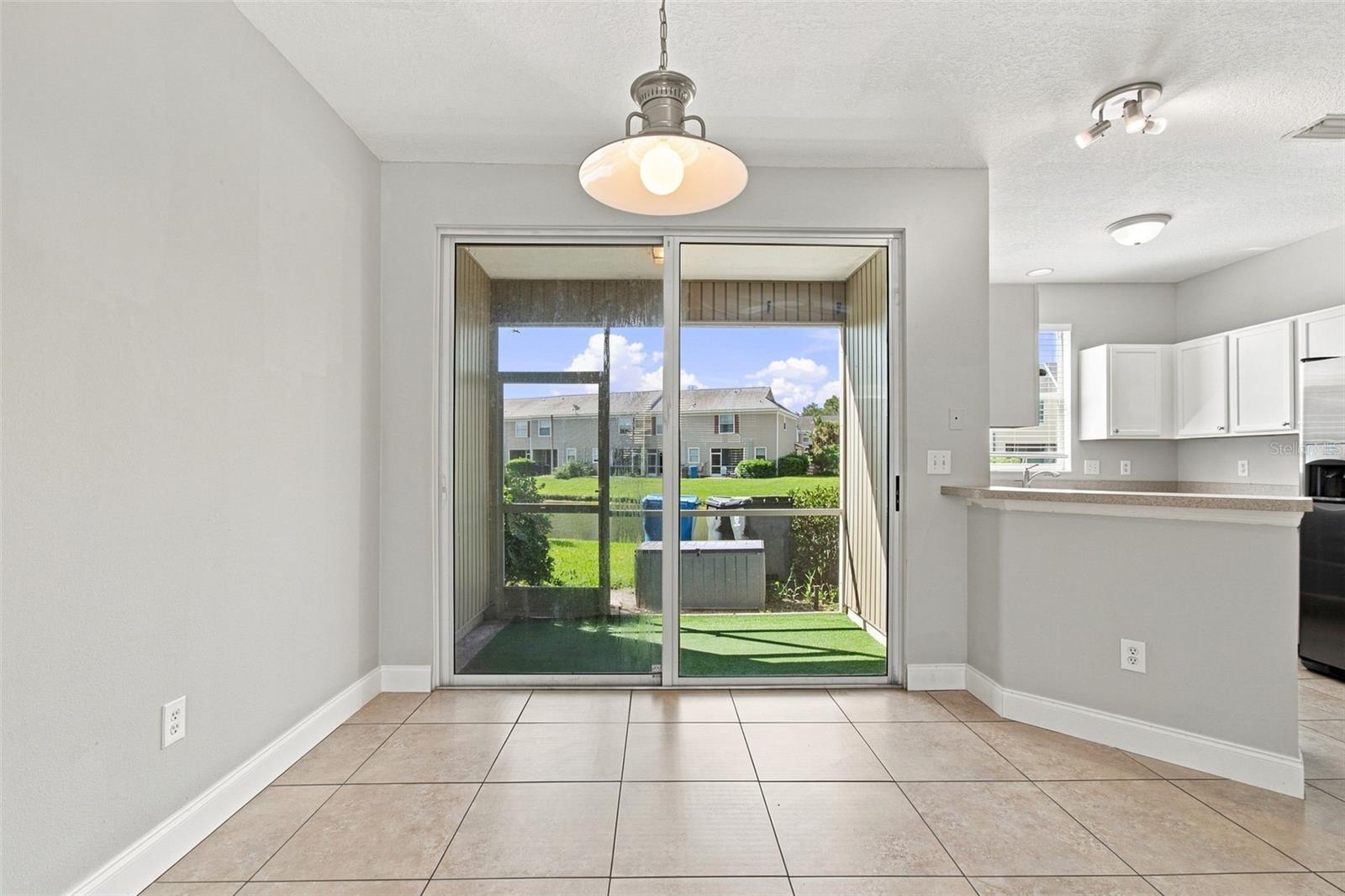 12225 COUNTRY WHITE CIR