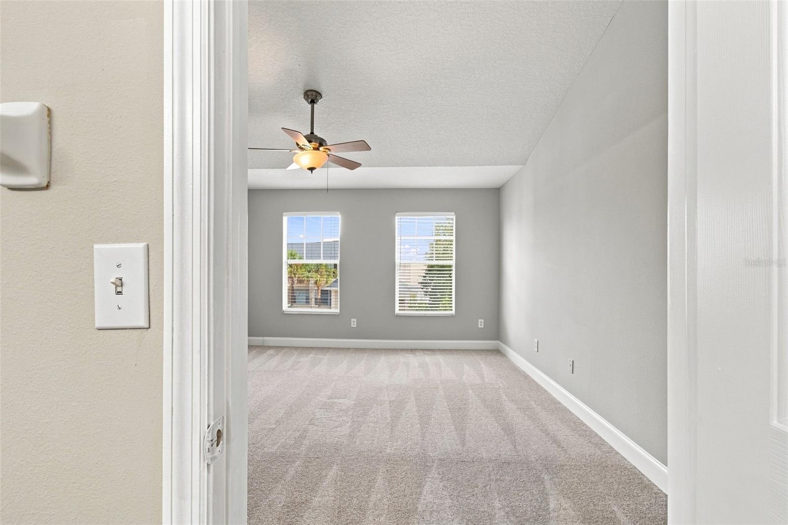 12225 COUNTRY WHITE CIR