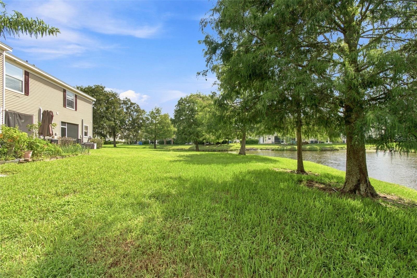 12225 COUNTRY WHITE CIR