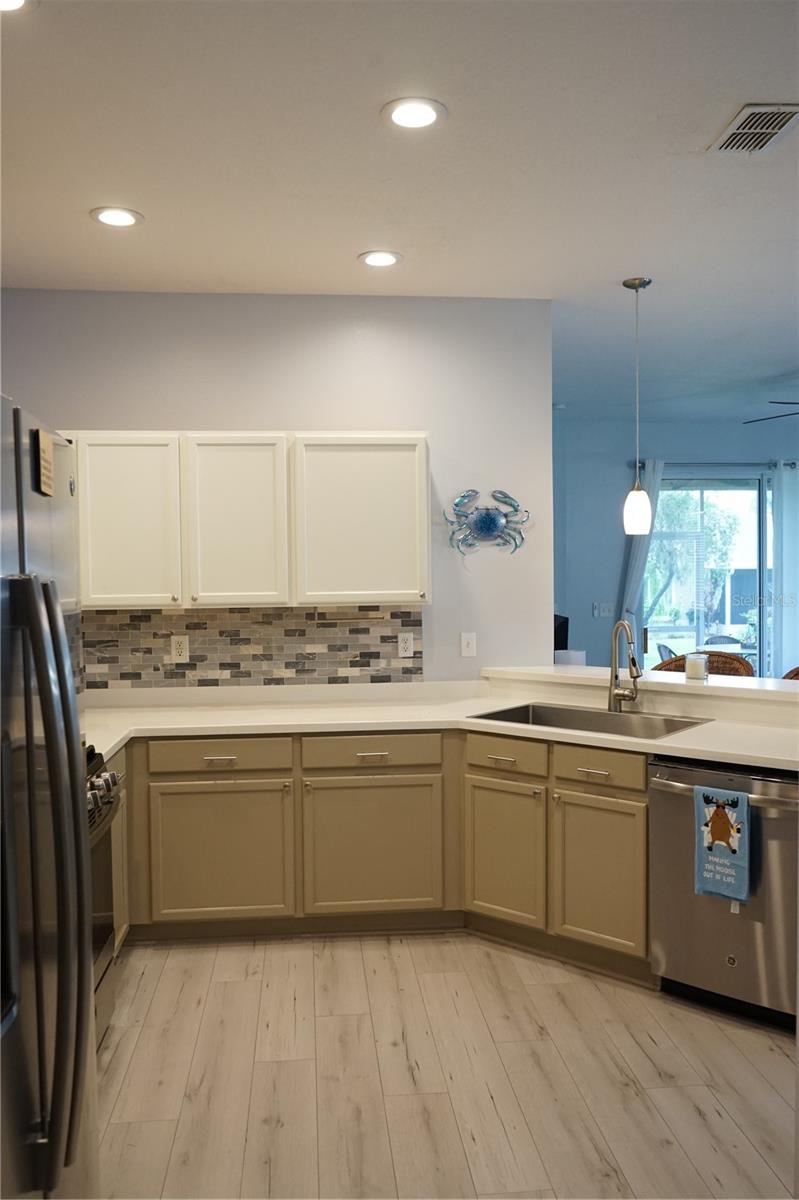 2032 INVERNESS GREENS DR #76