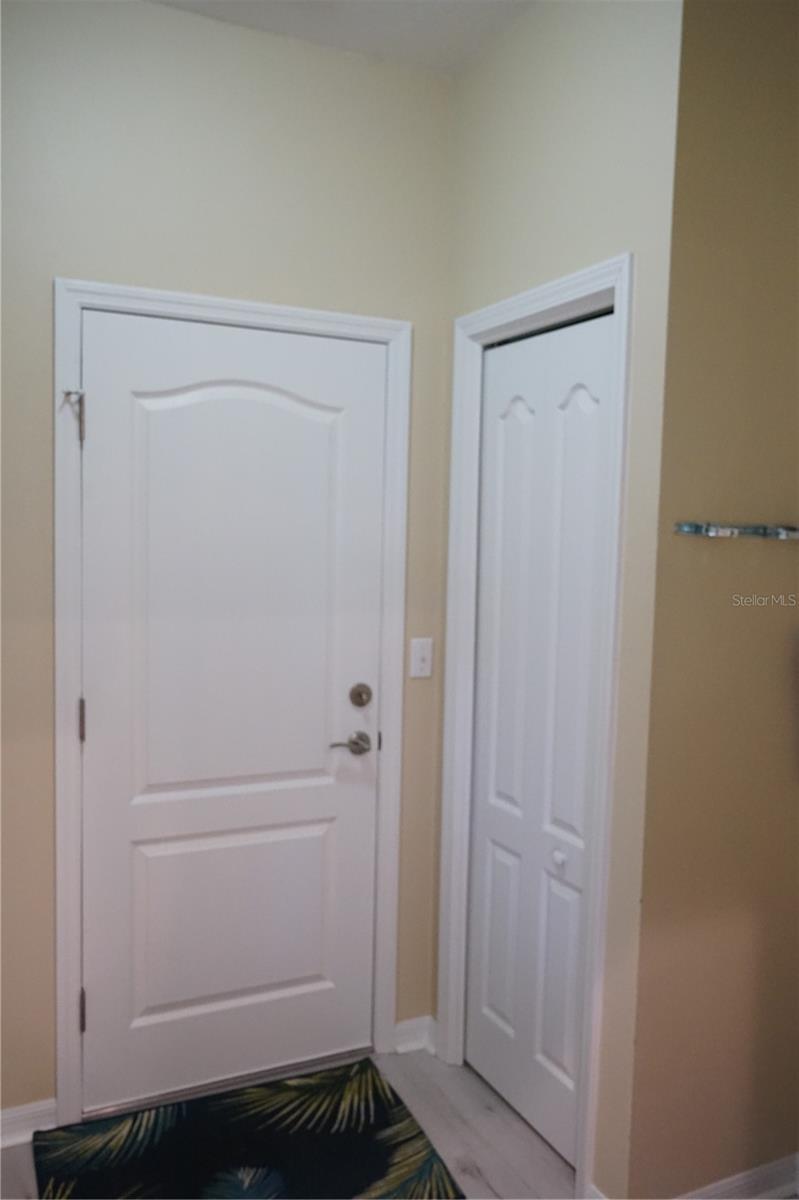 2032 INVERNESS GREENS DR #76