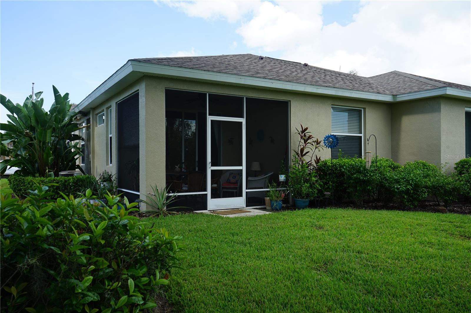 2032 INVERNESS GREENS DR #76