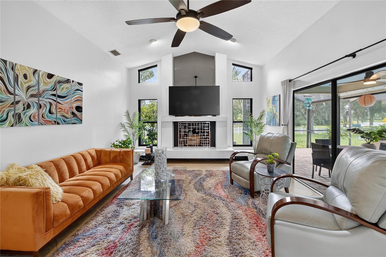 2814 HAMMOCK DR