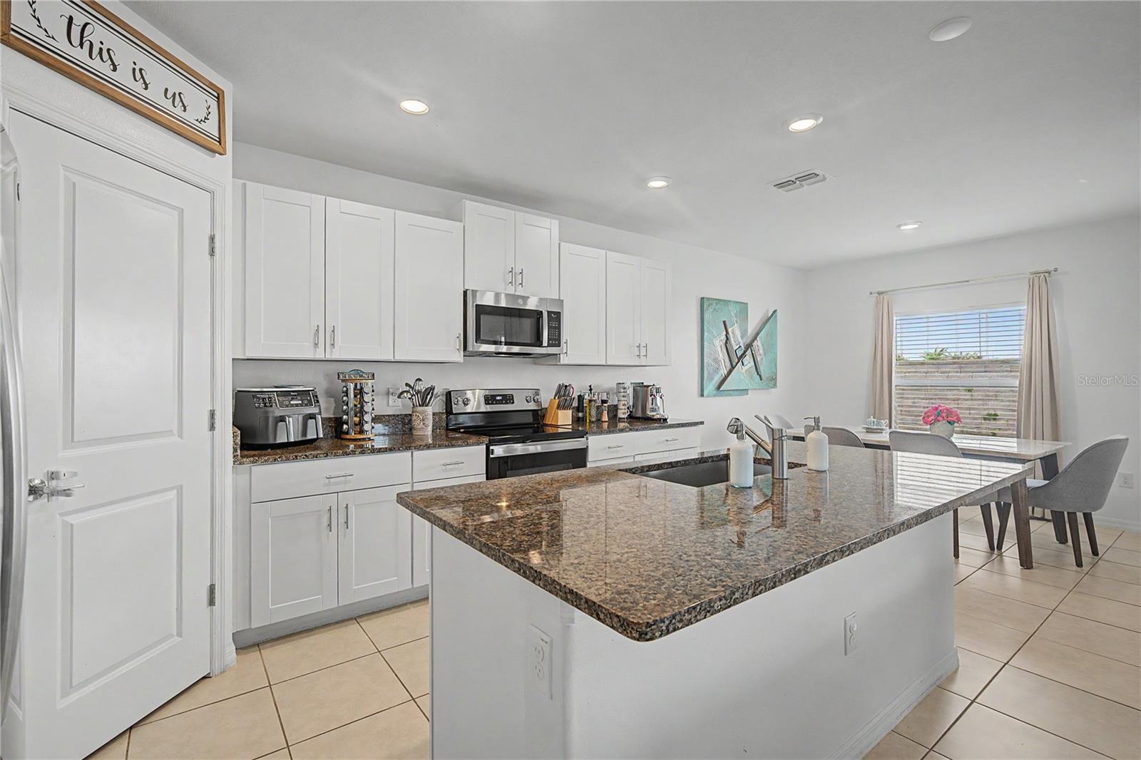 6357 BEVERLY HILLS DR