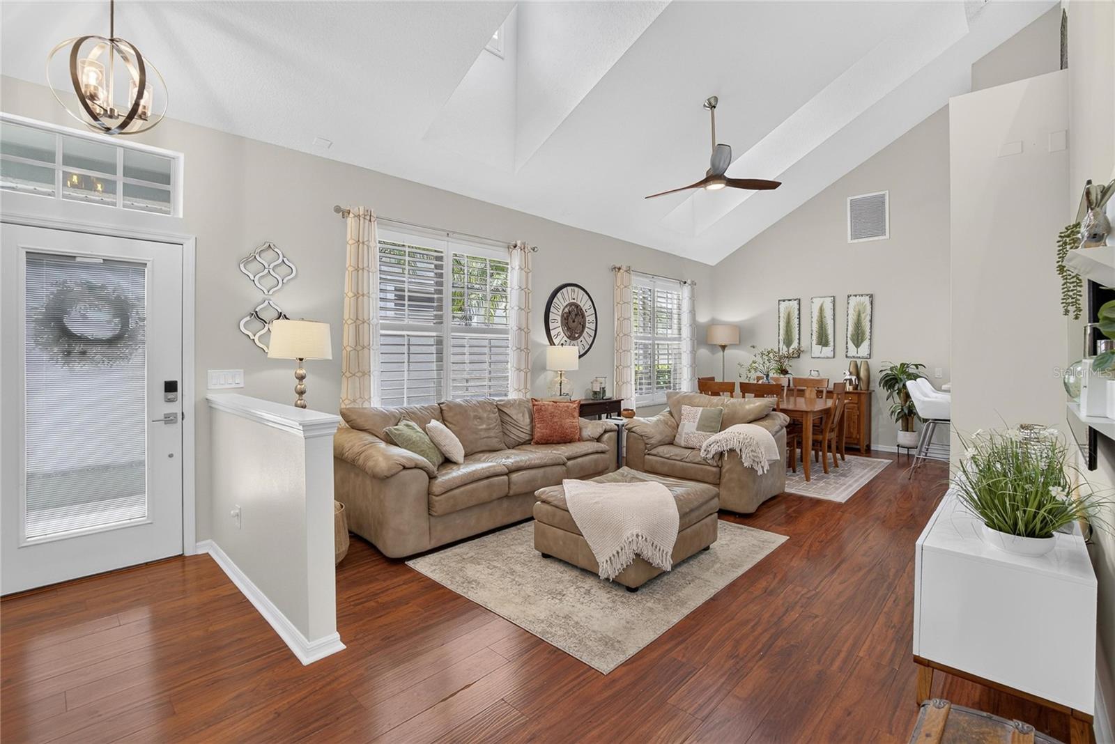 10807 SIERRA VISTA PL