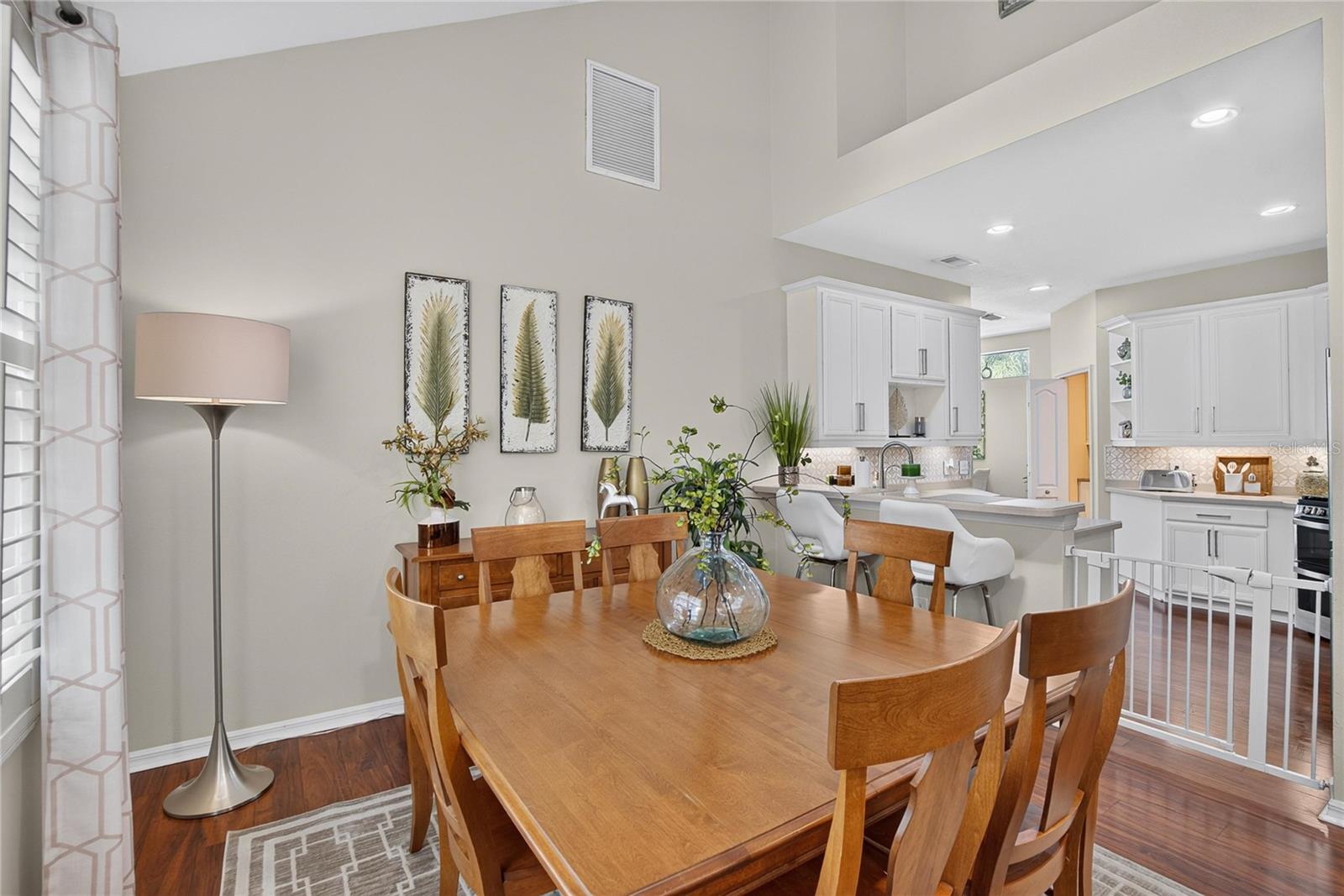 10807 SIERRA VISTA PL