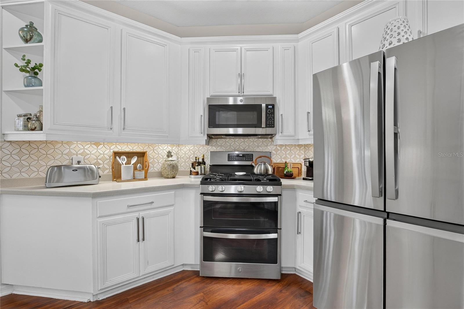 10807 SIERRA VISTA PL