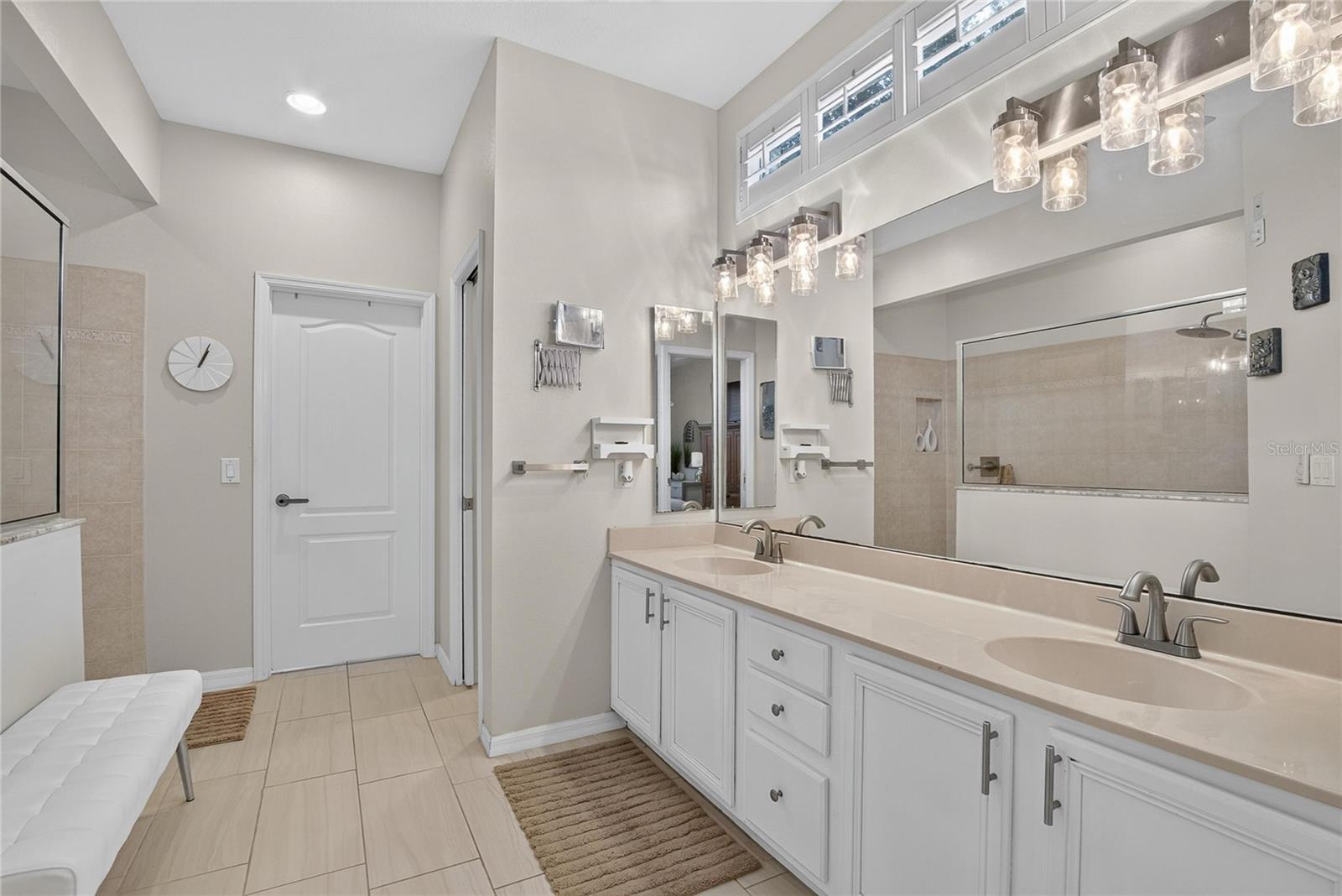 10807 SIERRA VISTA PL