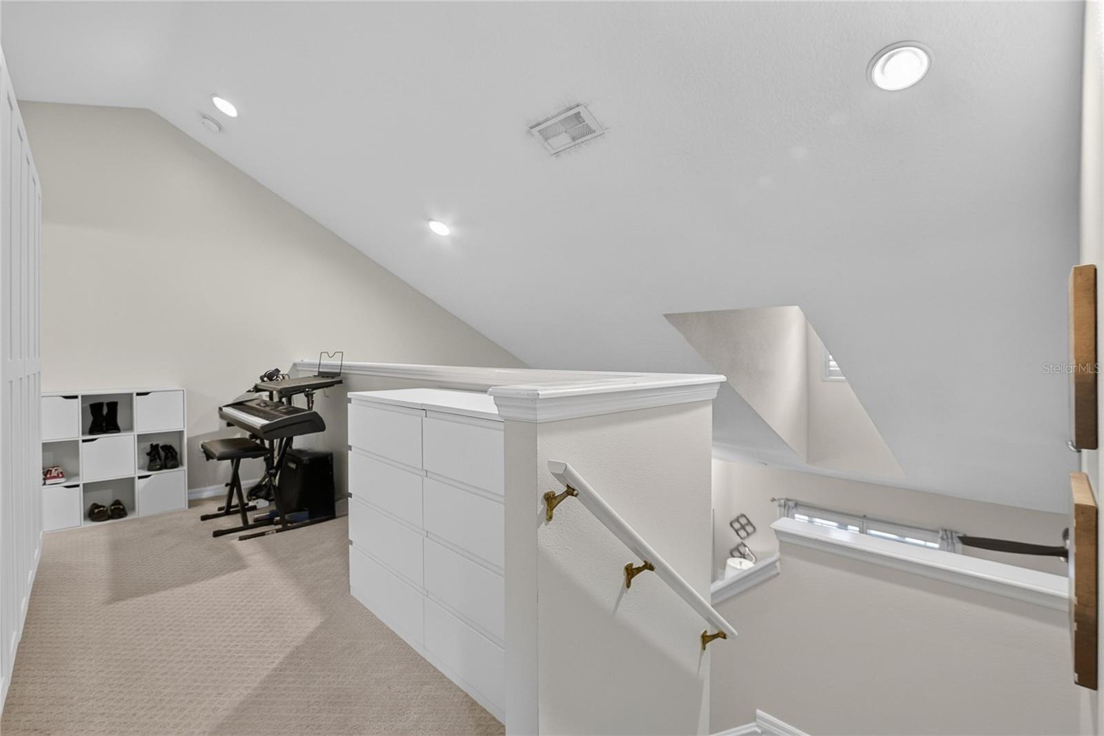 10807 SIERRA VISTA PL
