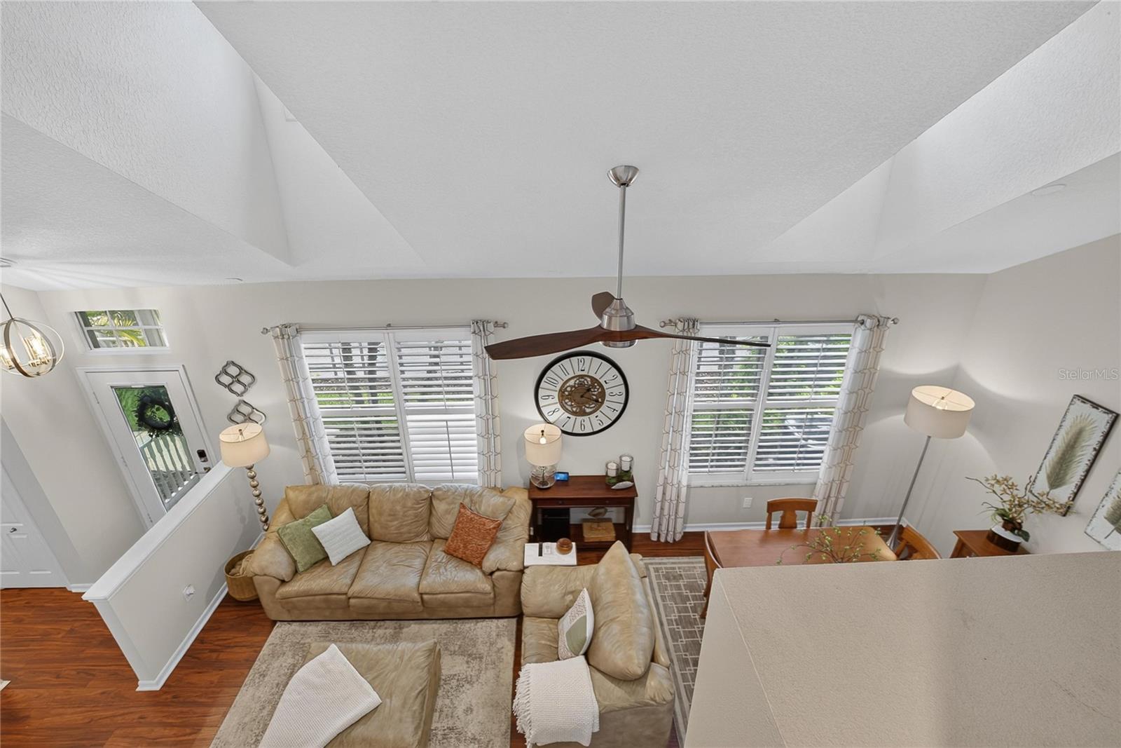 10807 SIERRA VISTA PL