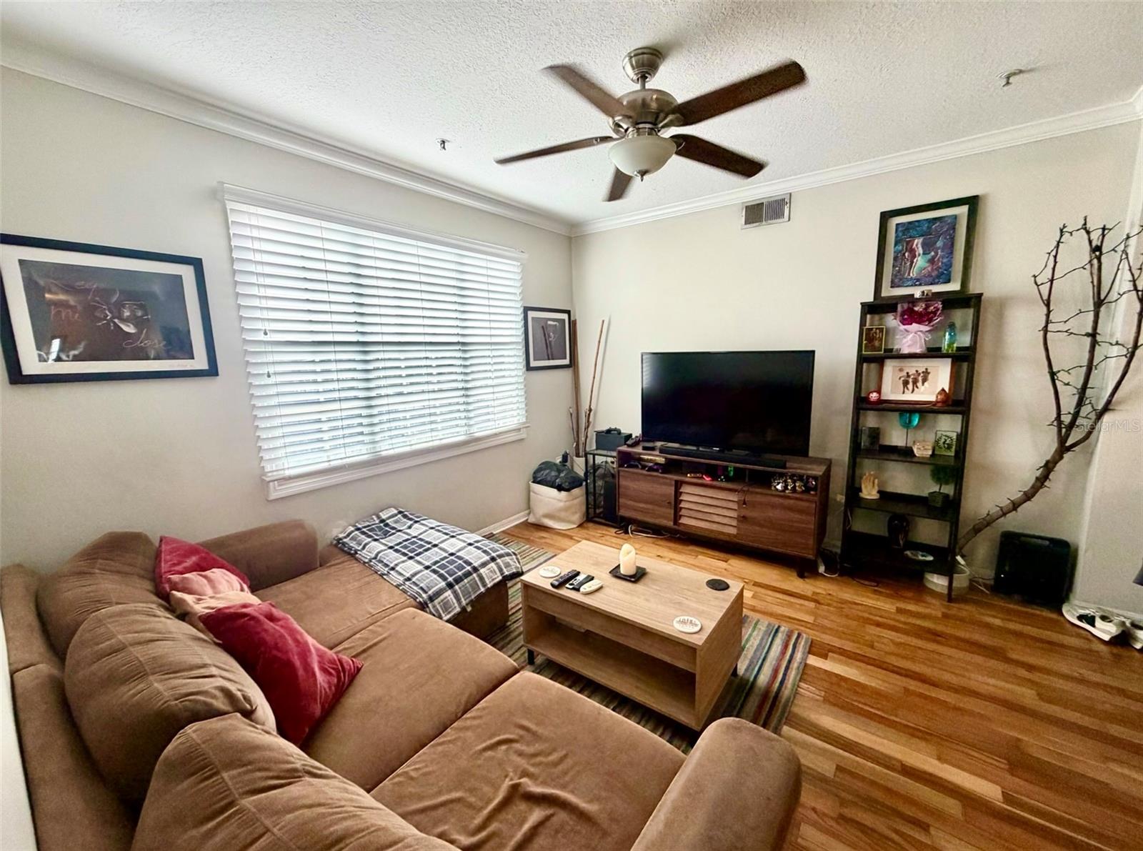 501 KNIGHTS RUN AVE #2211