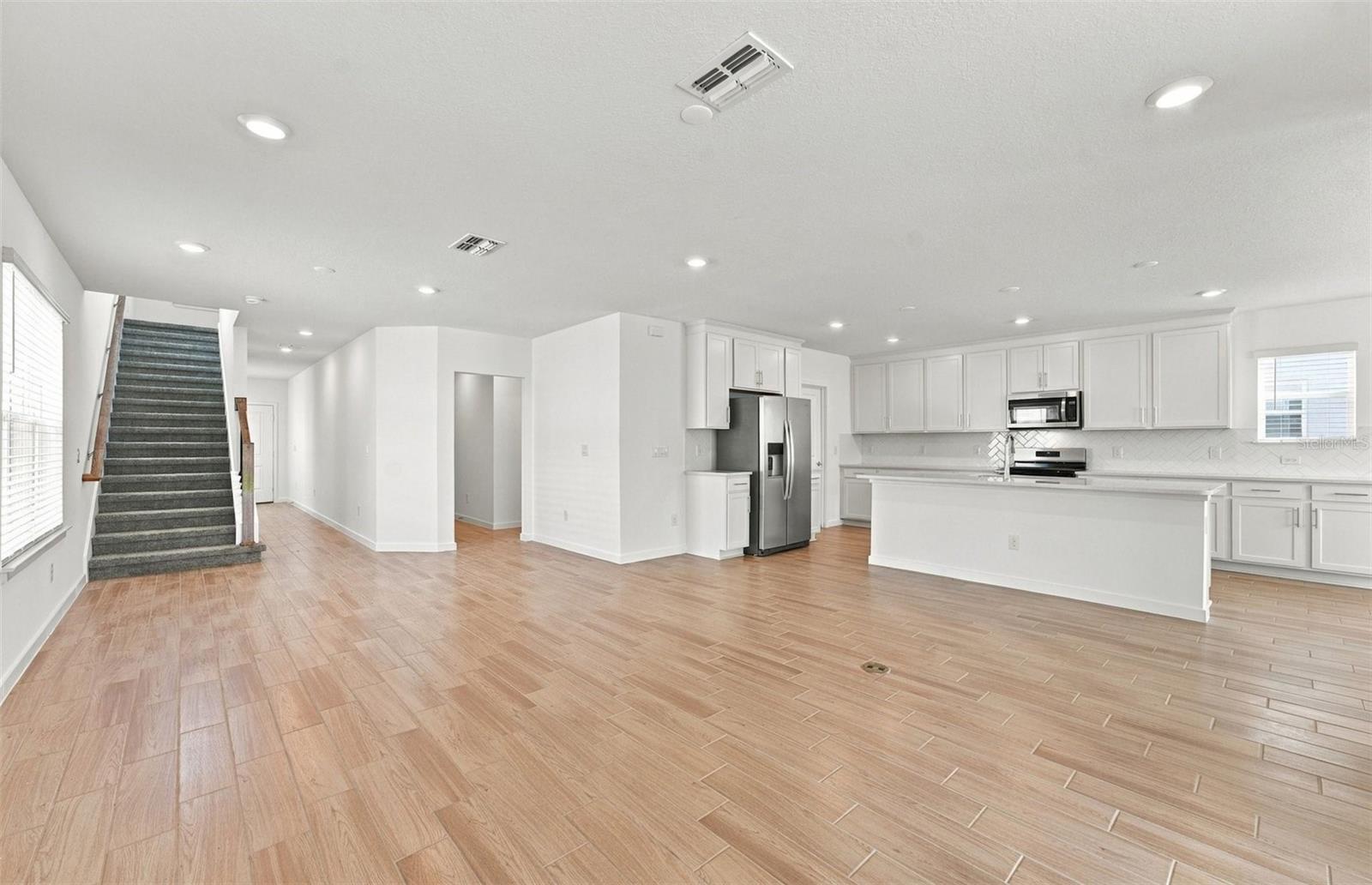33506 BARNEBROOK DR