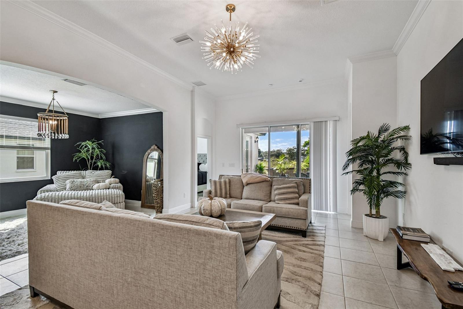 1039 DAVIS HEATHER CIR