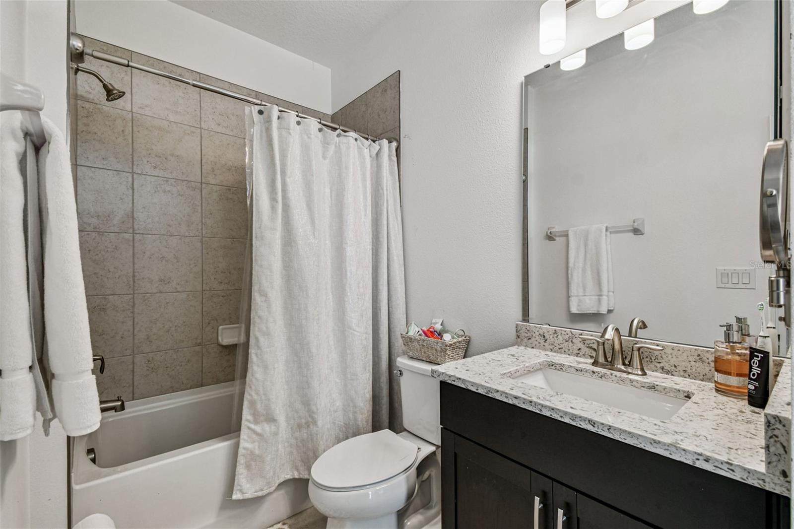 1039 DAVIS HEATHER CIR