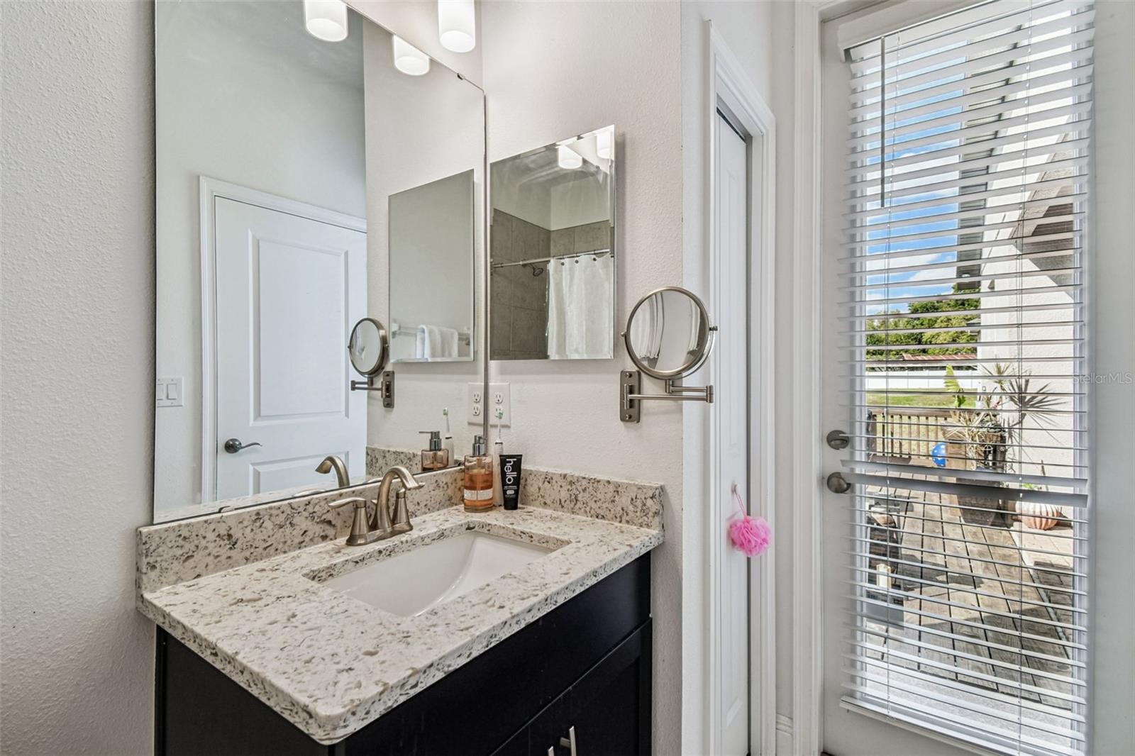 1039 DAVIS HEATHER CIR