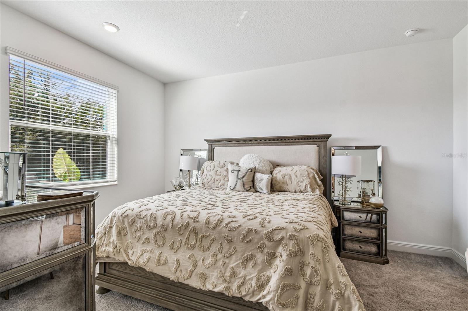 1039 DAVIS HEATHER CIR
