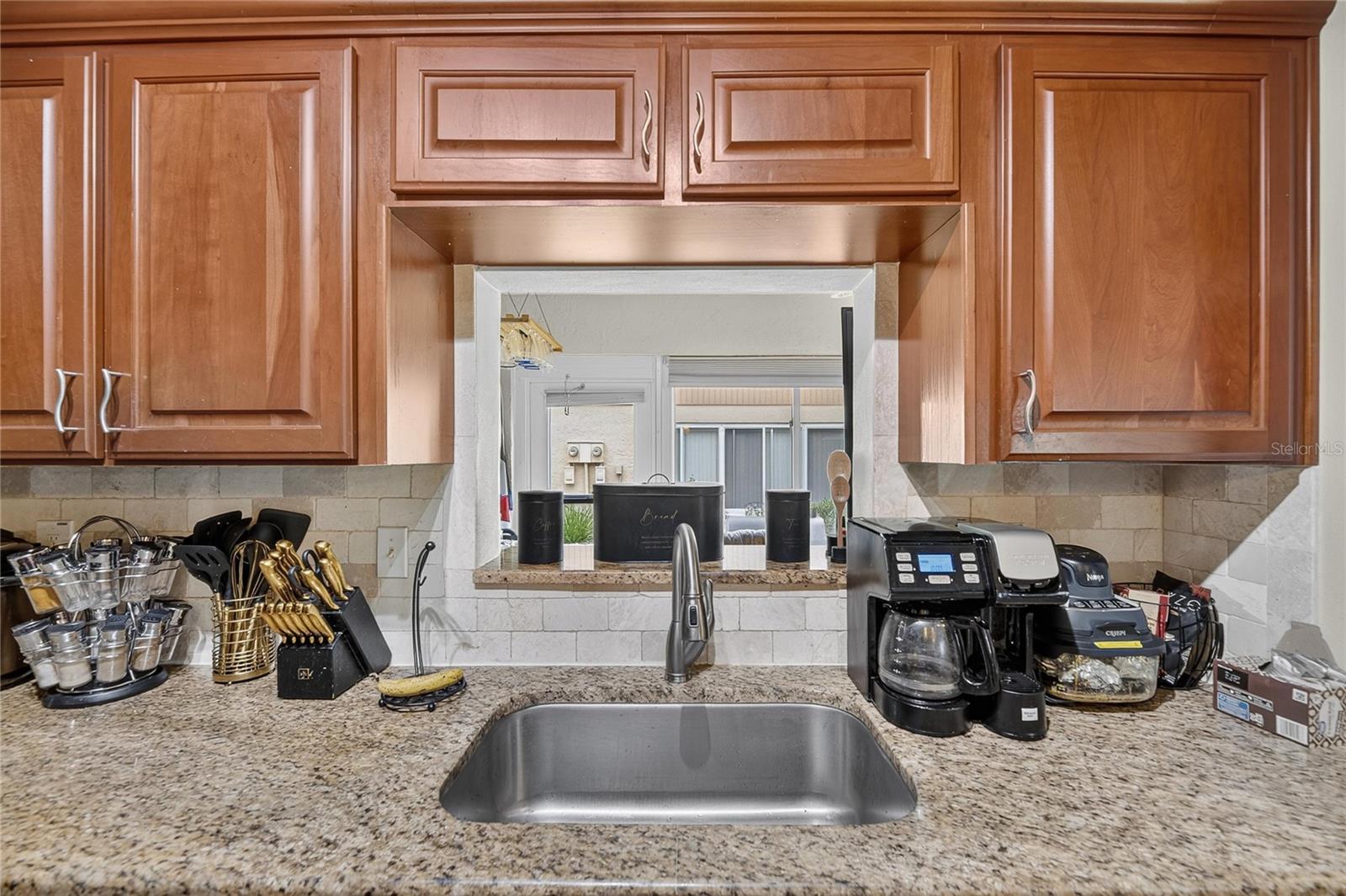112 GLOUCESTER BLVD #345