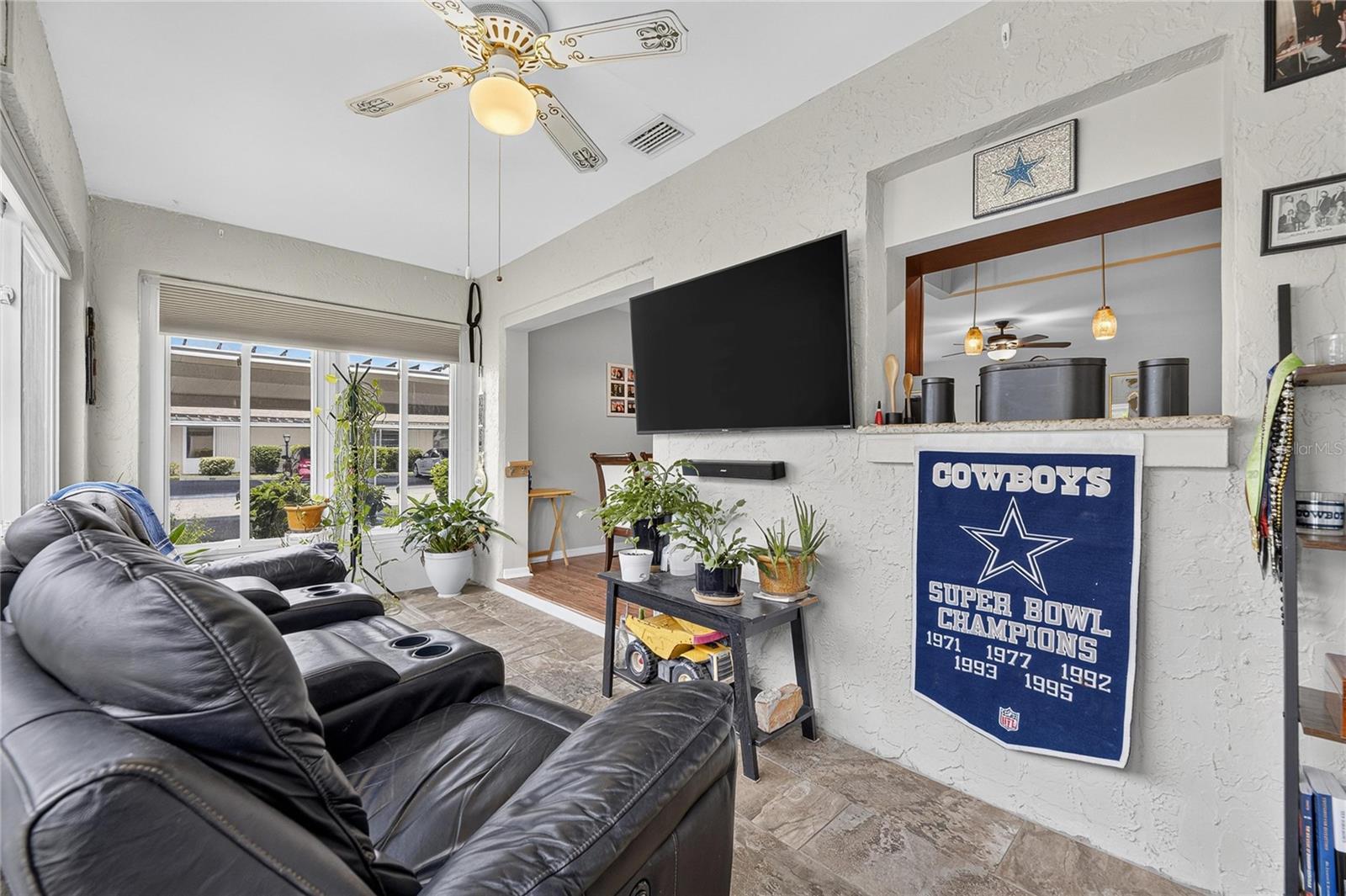 112 GLOUCESTER BLVD #345