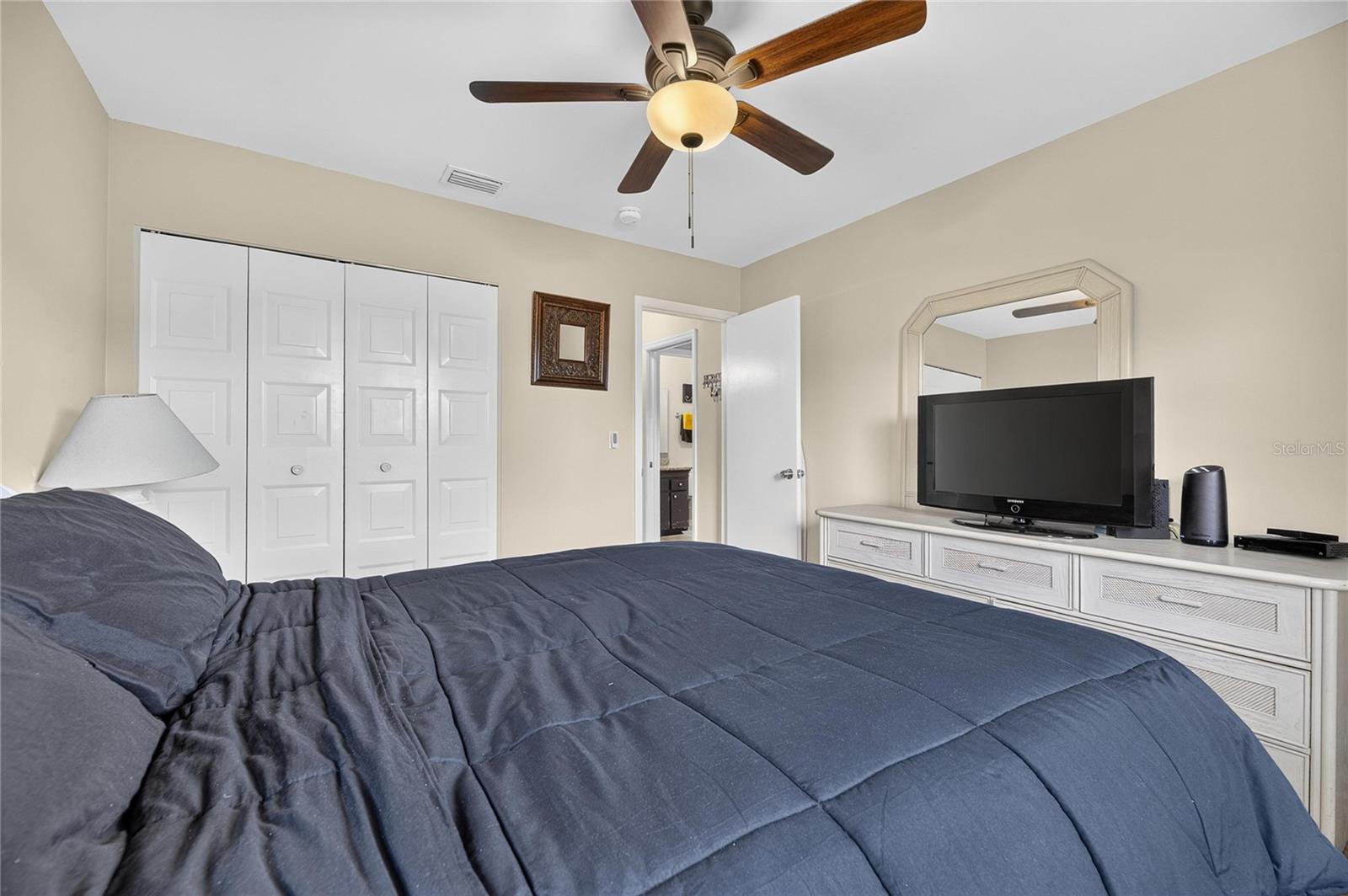 112 GLOUCESTER BLVD #345