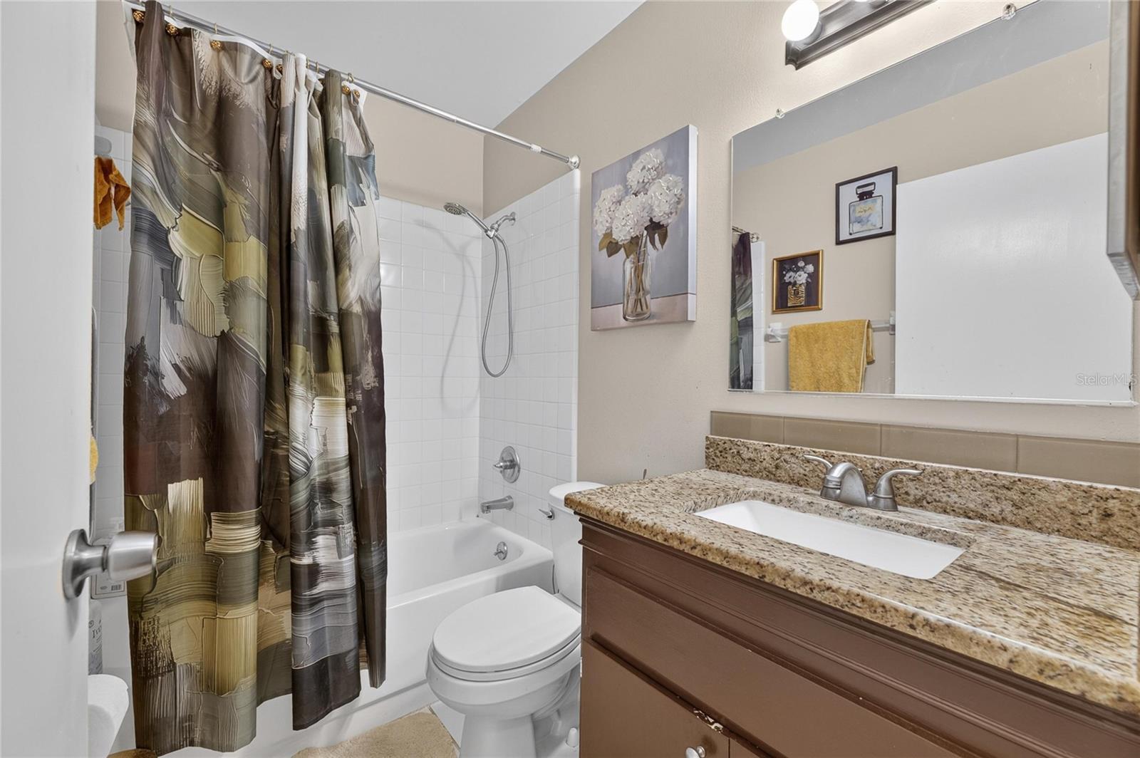 112 GLOUCESTER BLVD #345
