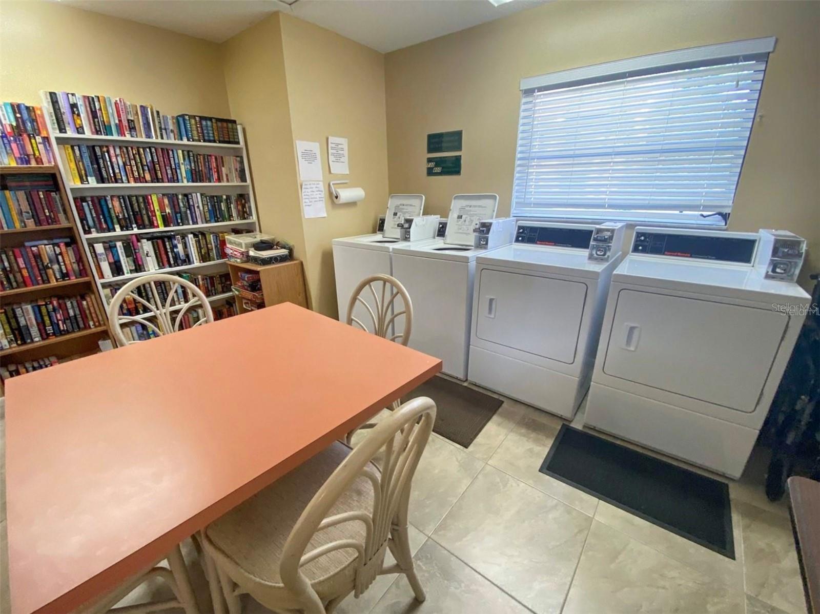 9940 EAGLES POINT CIR #4