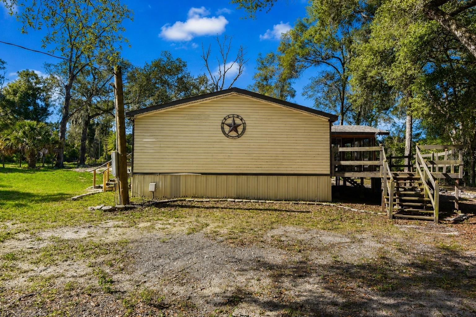 17438 LAWLESS RD