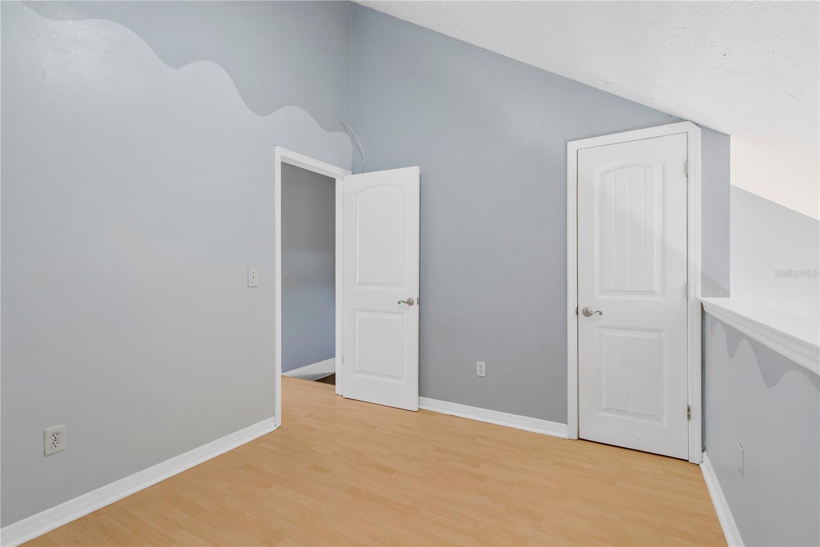 609 SAINT HENRY DR