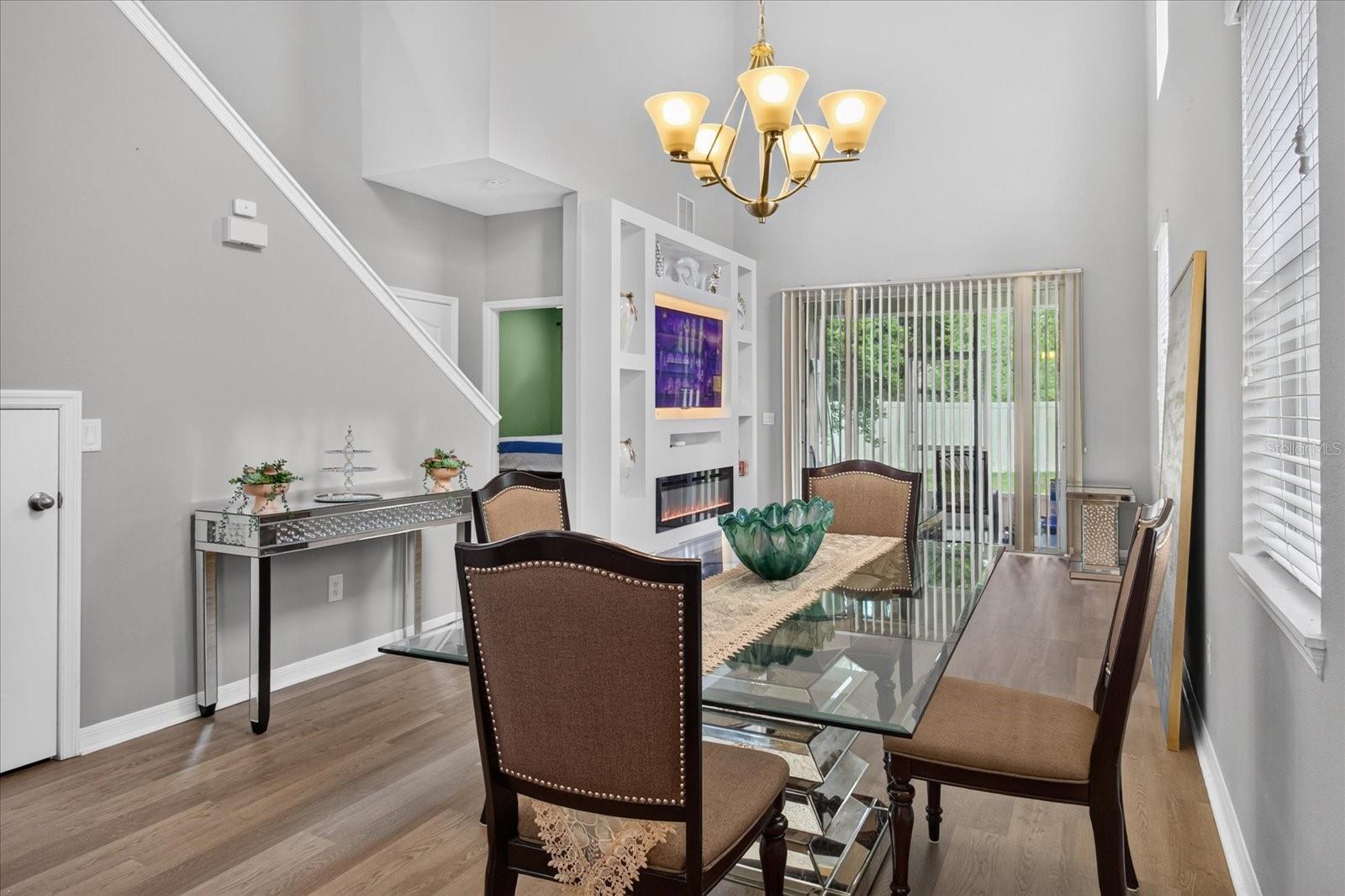 2169 BROADWAY VIEW AVE