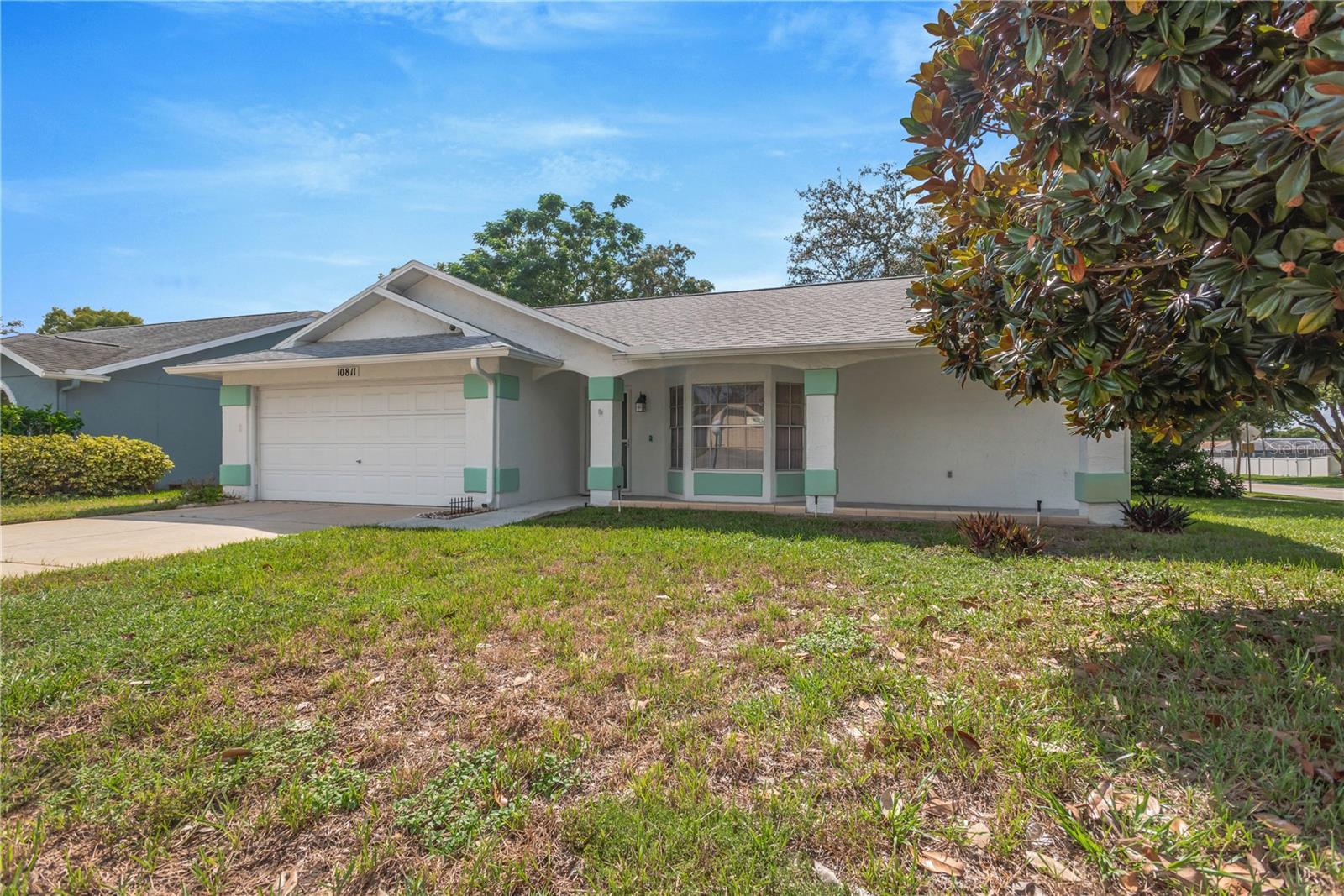 10811 PEPPERTREE LN