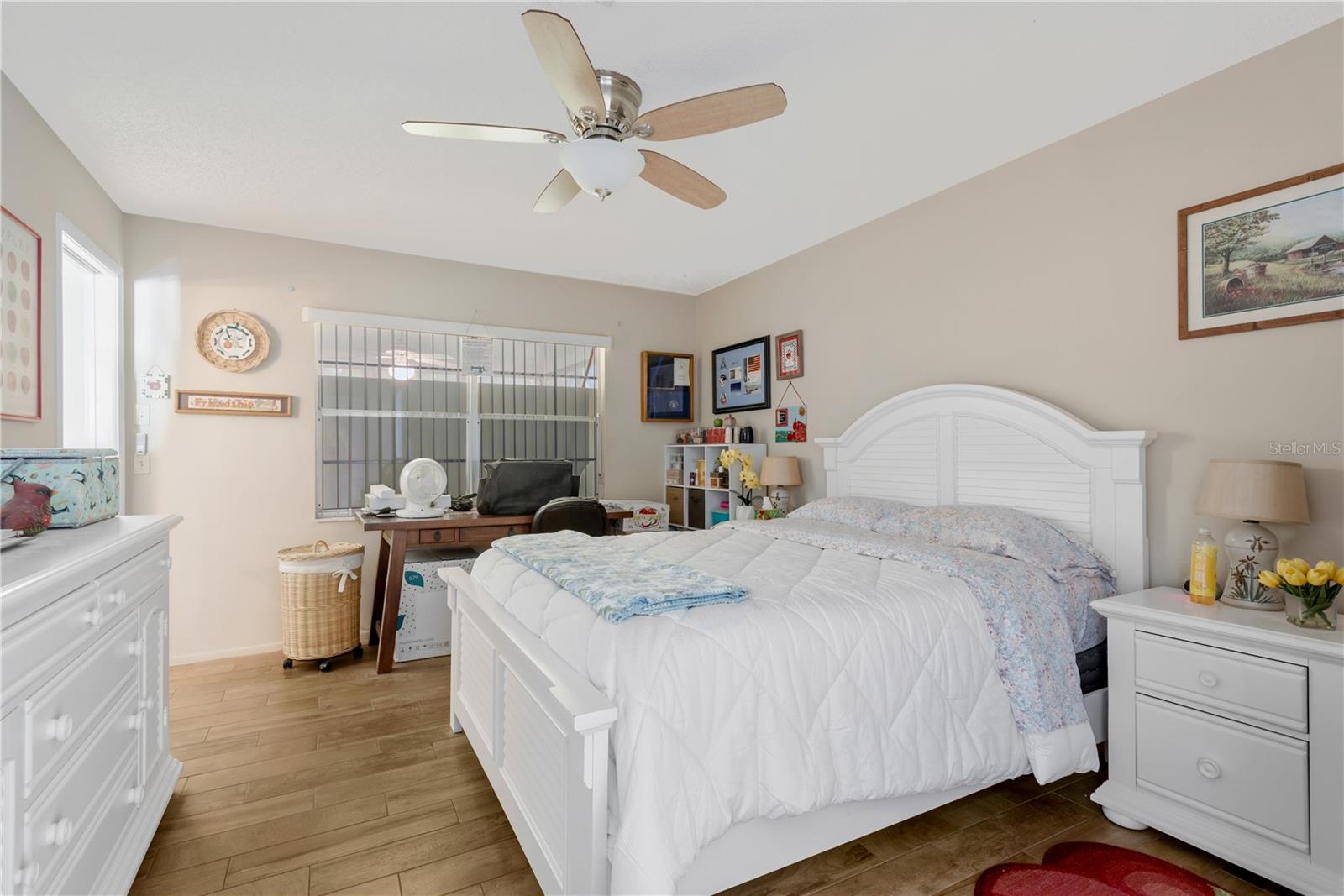 10811 PEPPERTREE LN