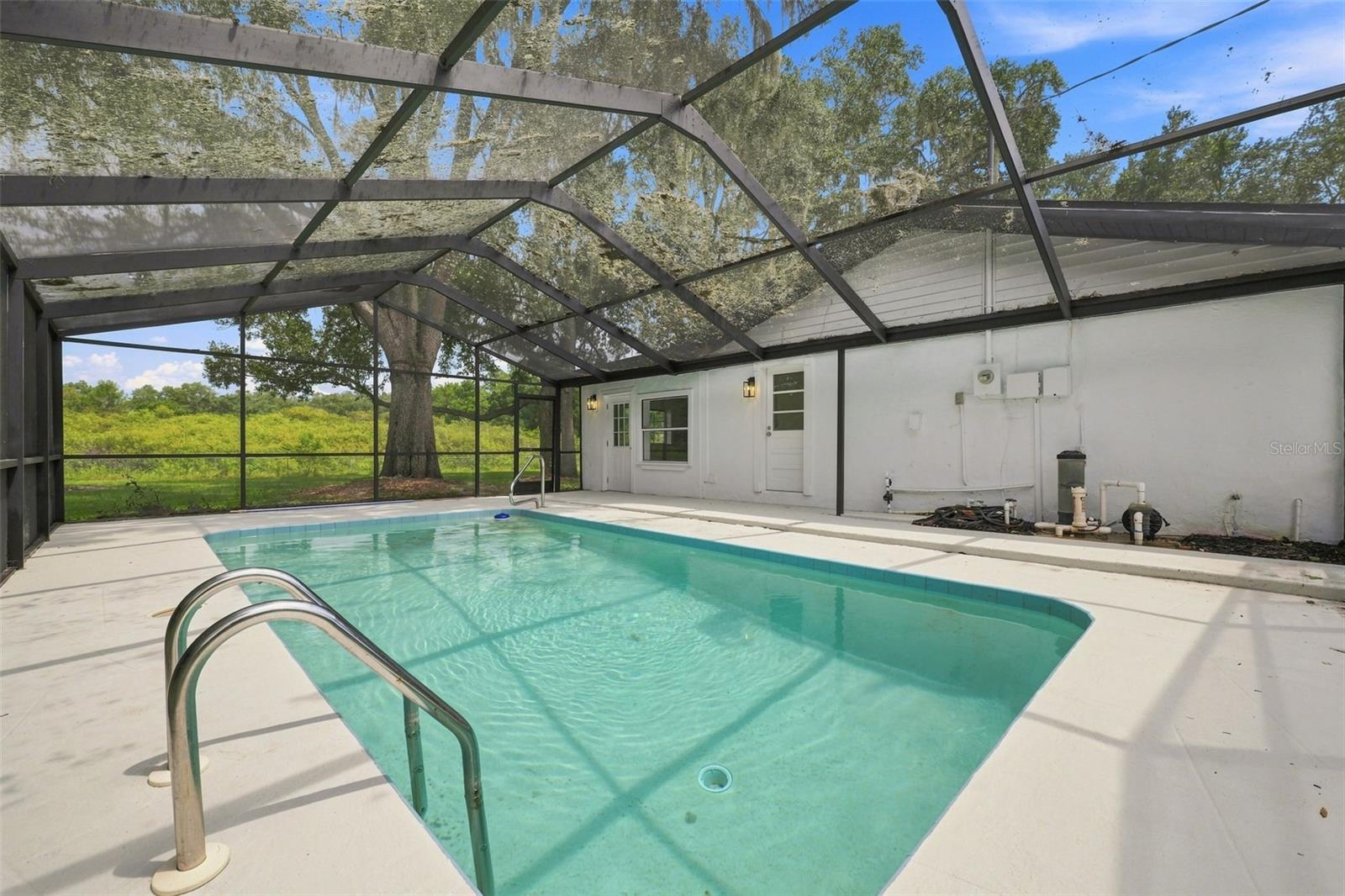 11666 SEMINOLE DR