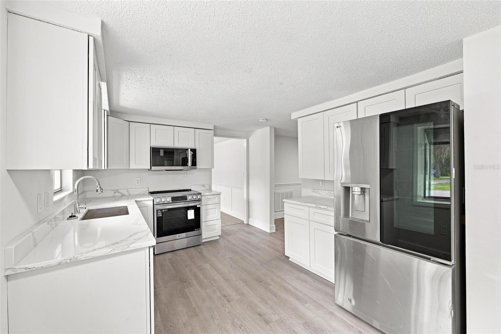 11666 SEMINOLE DR