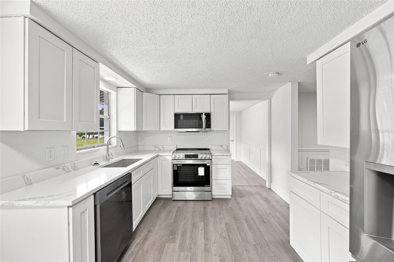 11666 SEMINOLE DR