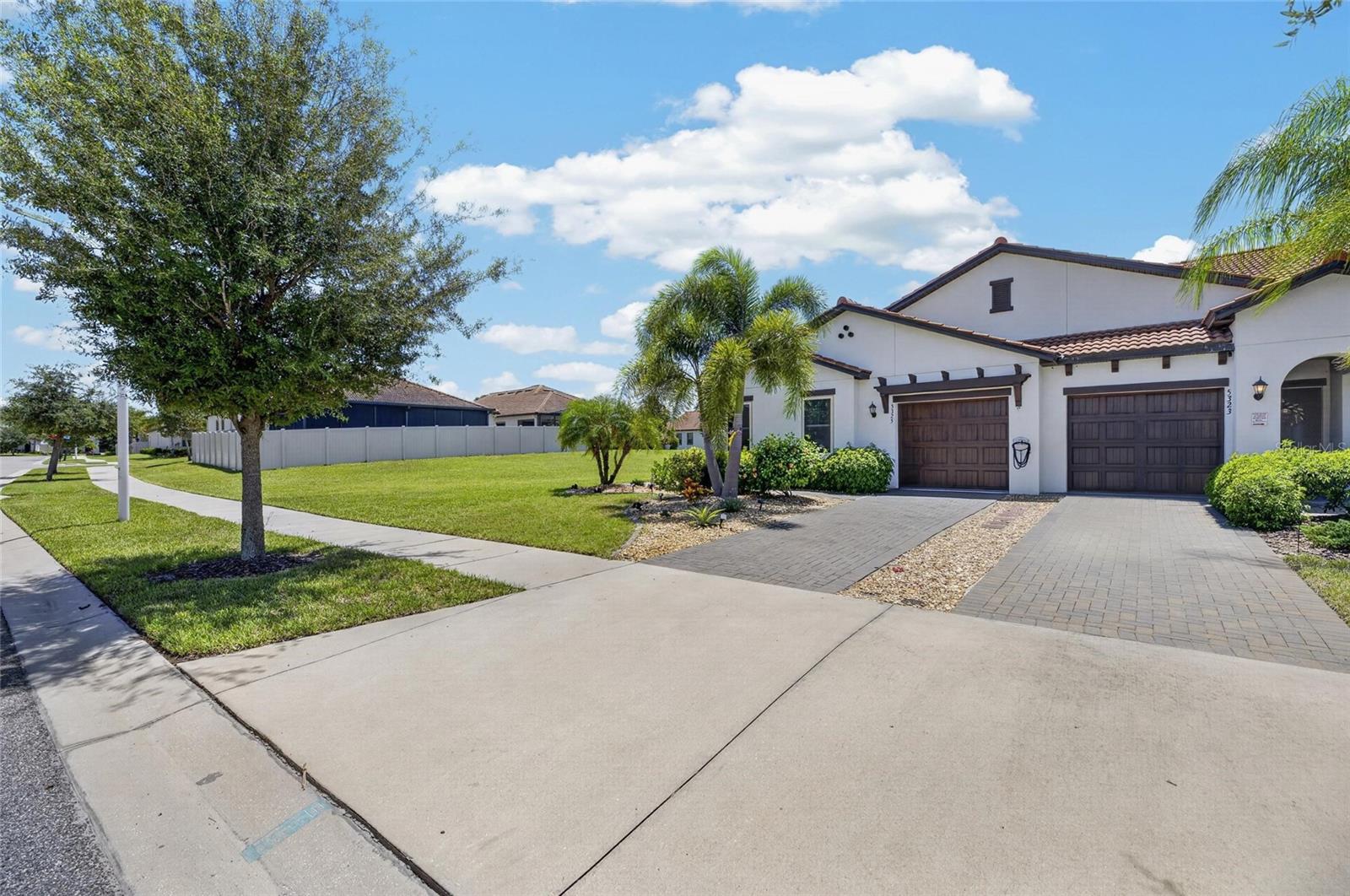 5325 STOIC VALE DR