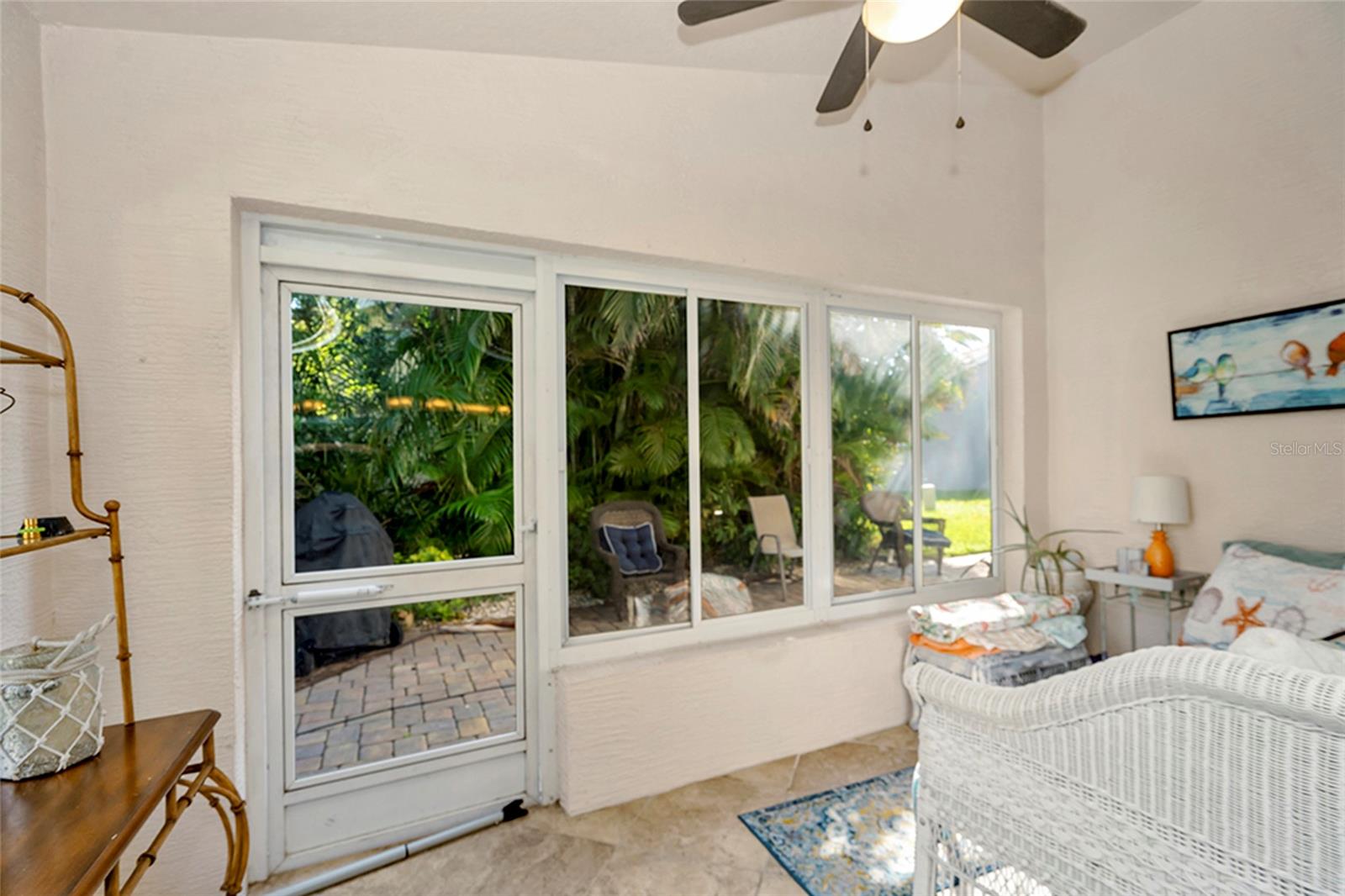 3248 NOEMI DR