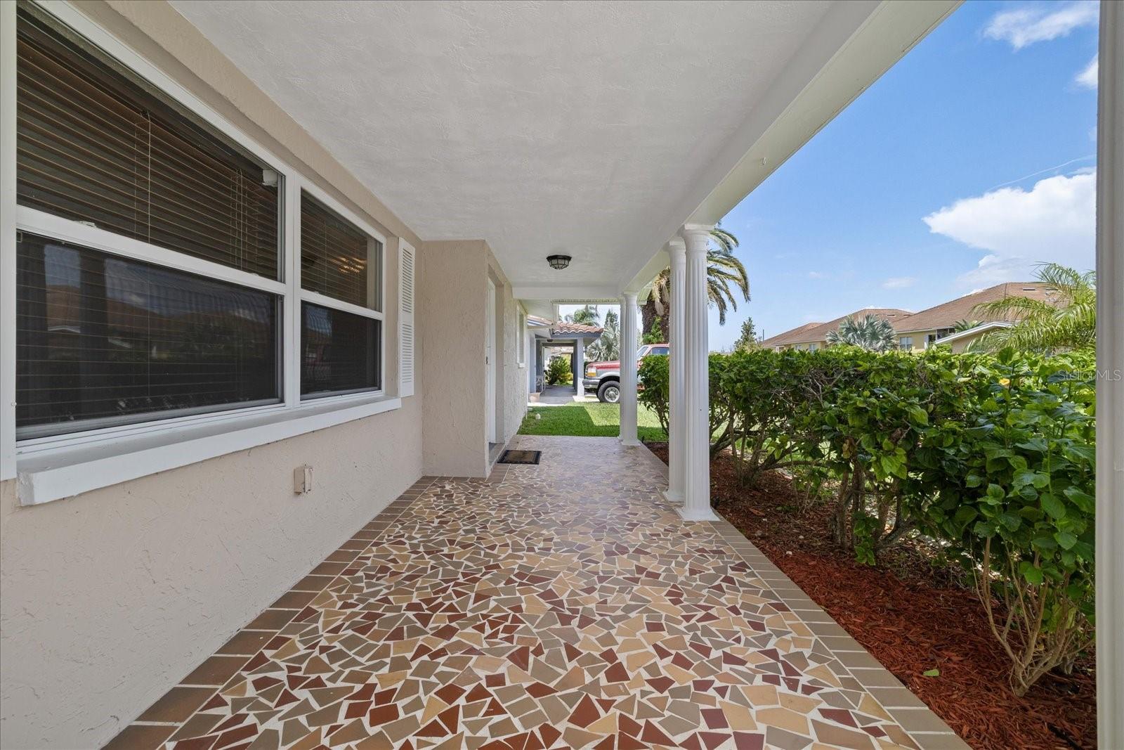 4933 SHELL STREAM BLVD
