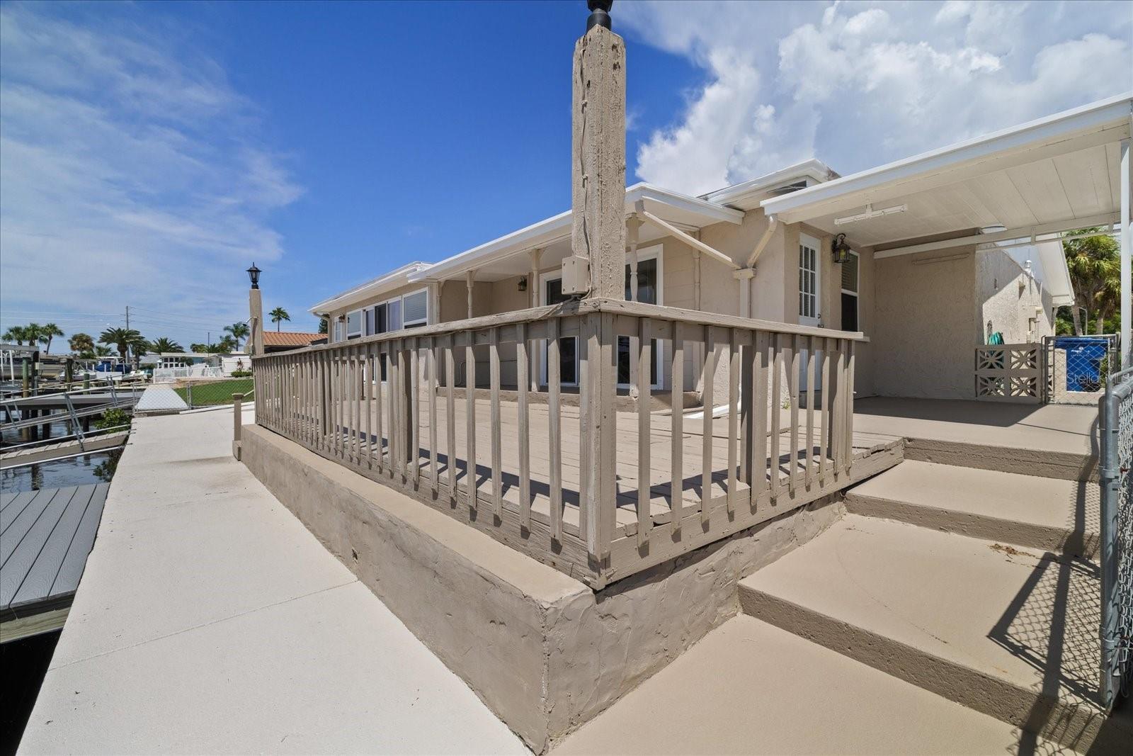 4933 SHELL STREAM BLVD